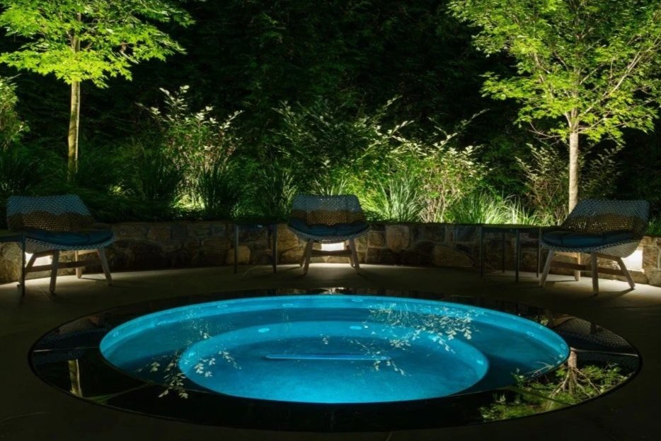 Three+Falls_glowing+spa.jpg