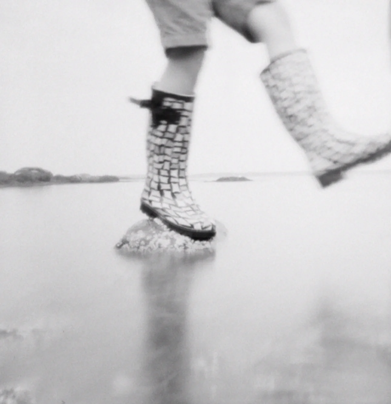 boot pinhole.jpg