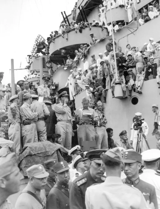 Sailors and Officers View procedings
