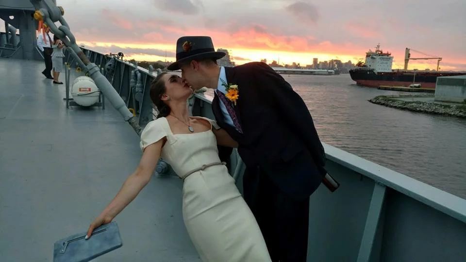 Joe & Lena Tie Reef Knot