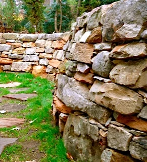 Dry laid blend of local and various quarried stone