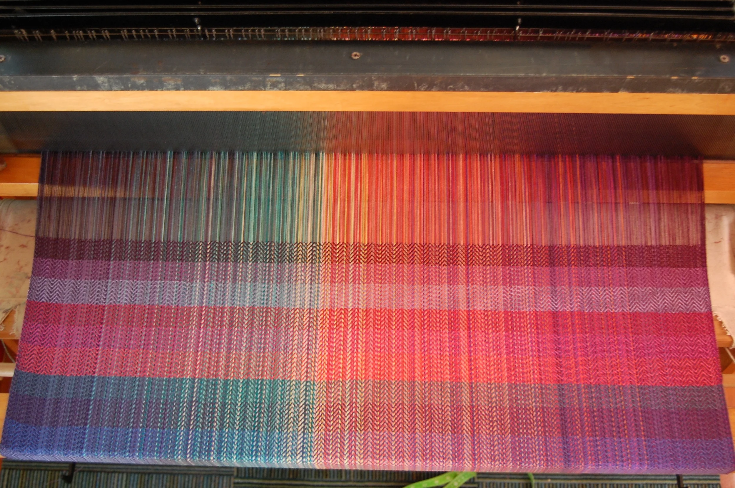 weft testing of other EC colors - from top: 163, 485, 2067, 469, 31, 122