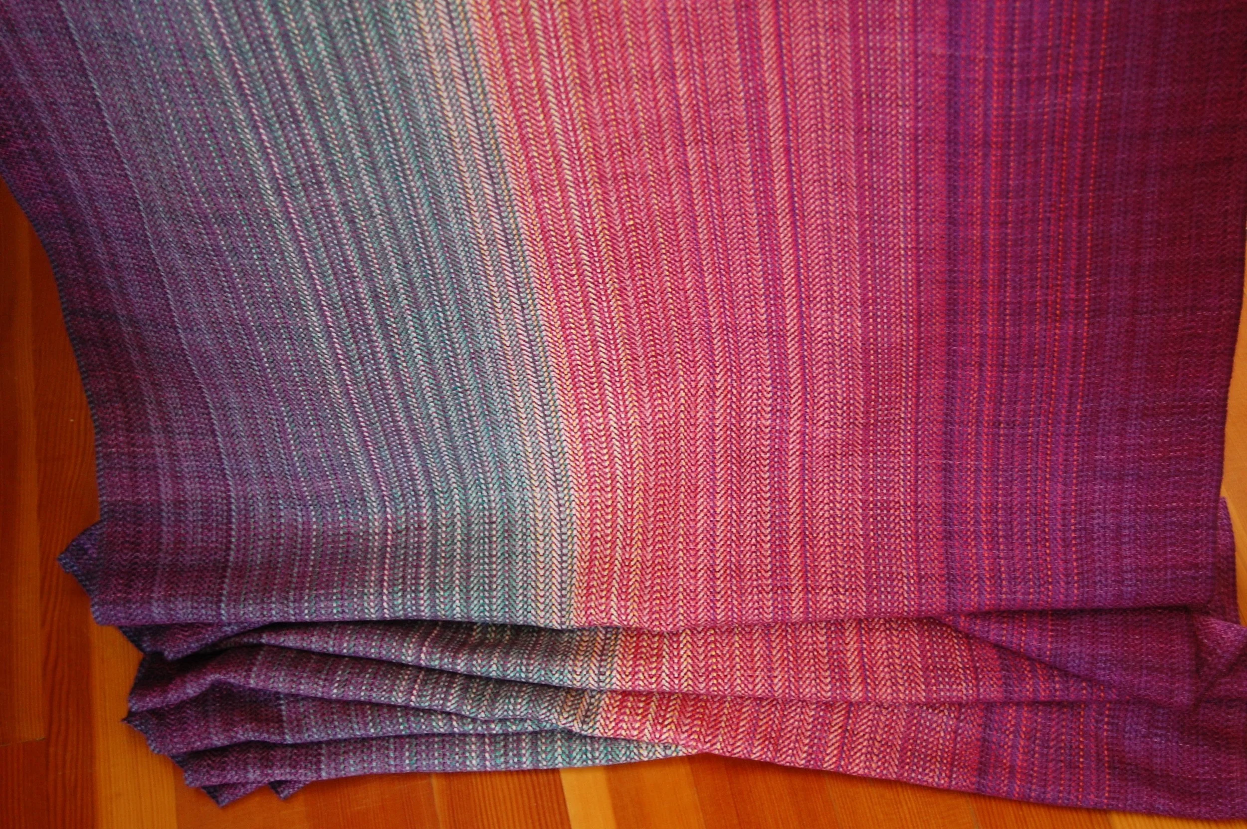 Phydeaux superwash wool Bougainvillea