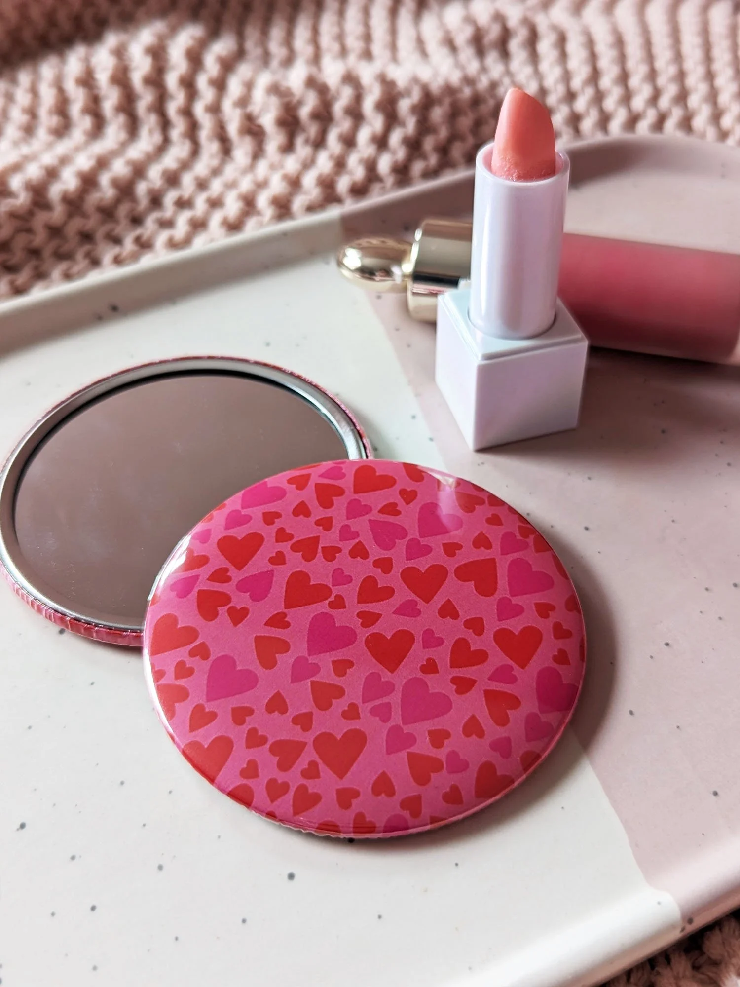 heart-pocket-mirror-shop-kirandeep-bassan.jpg
