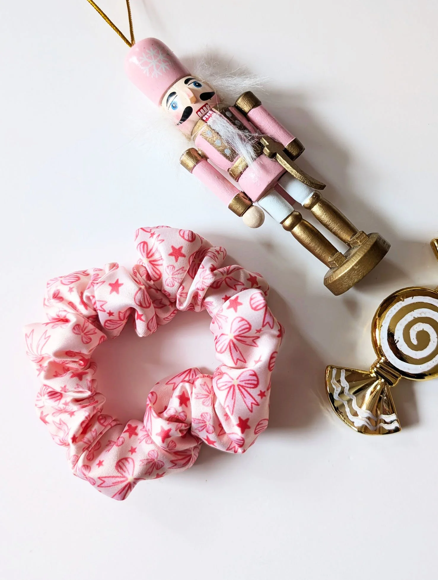 bow-scrunchie-hair-kirandeep-bassan.jpg