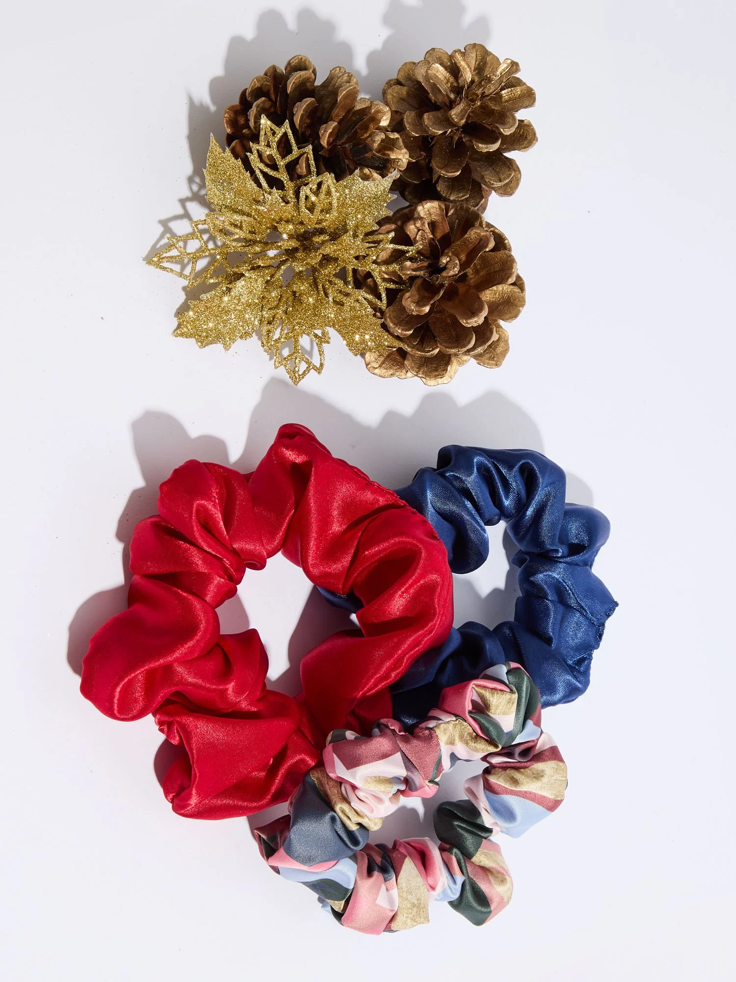 Deck The halls Hair Scrunchie Set