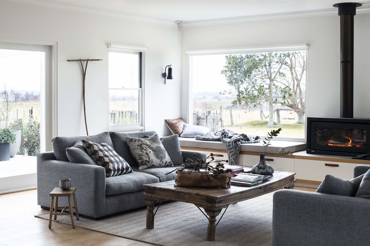 Untitled+Session1648+lounge+small.jpg