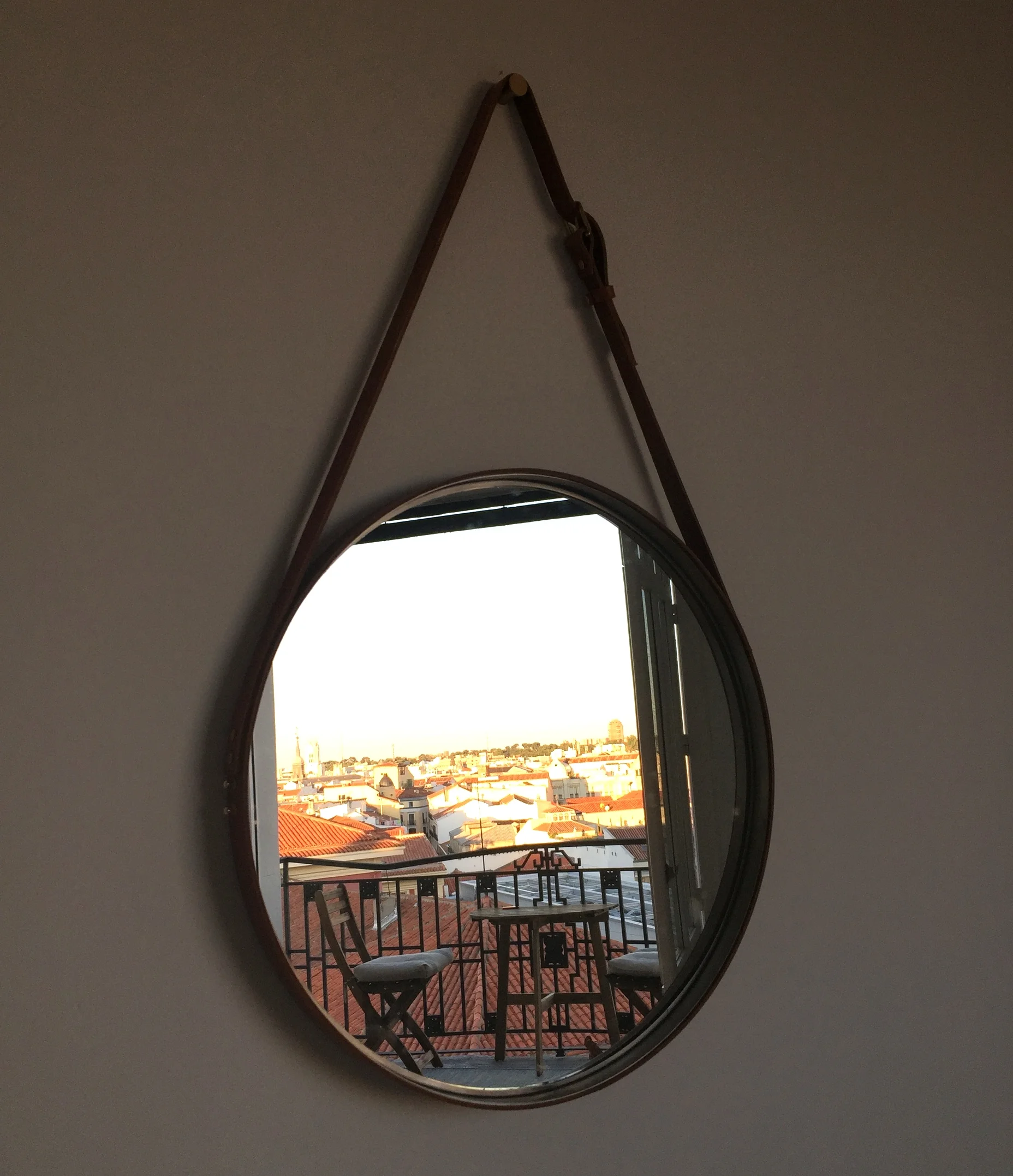 A beautiful view of Madrid to go with the beautiful Nobi Mirror.