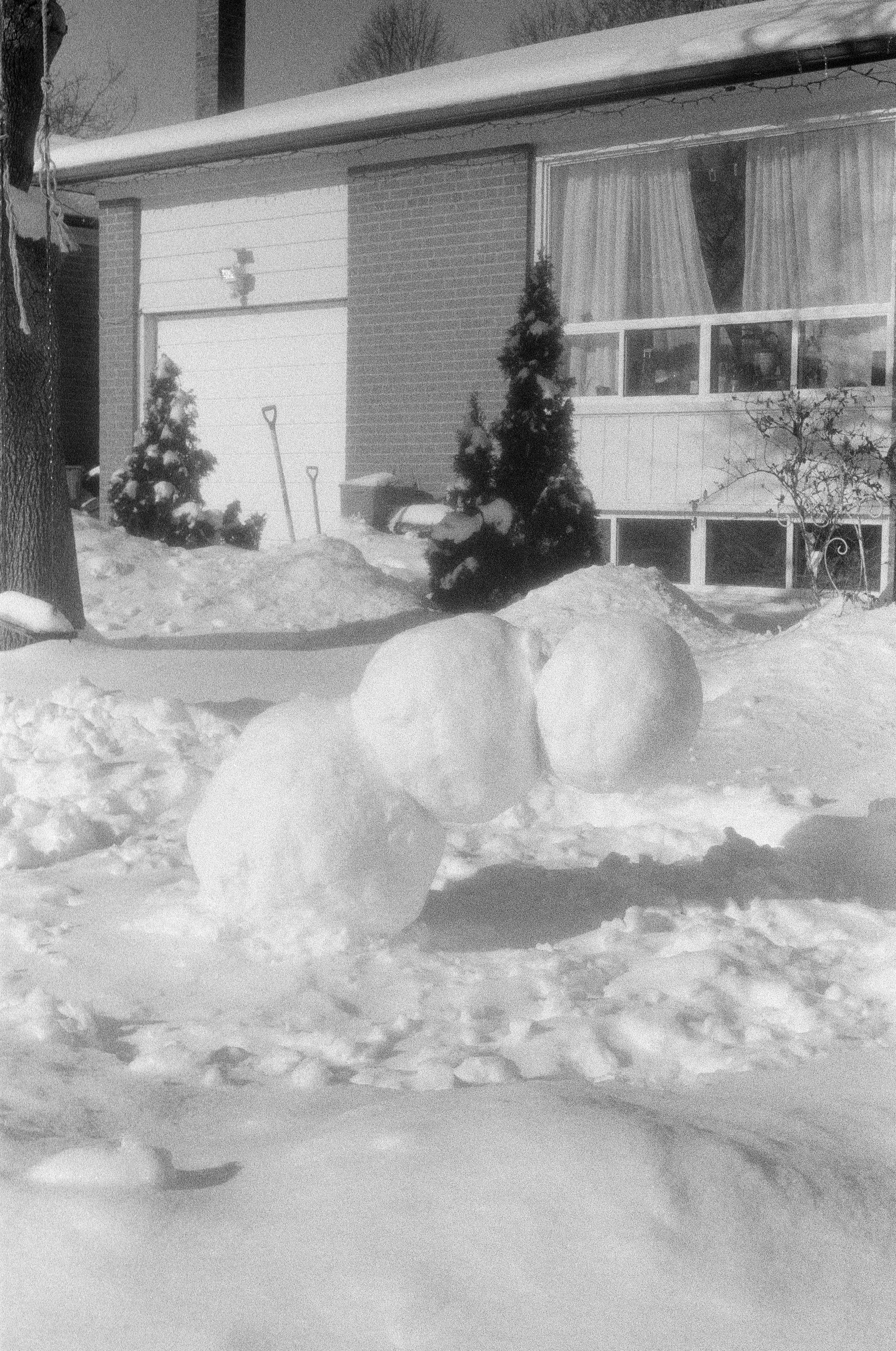 SnowmanBowing.jpg