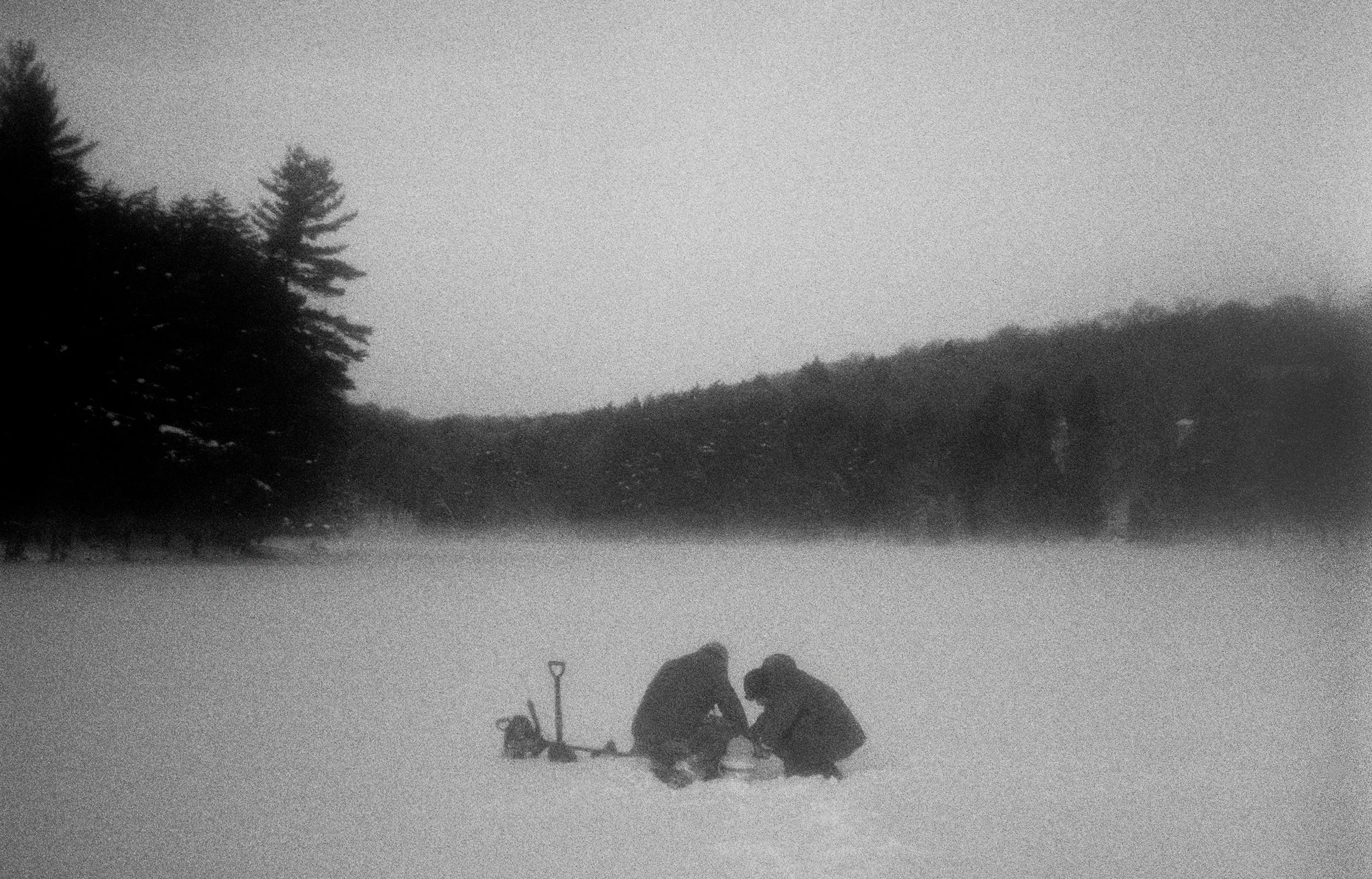 Meg & Wally_Ice Fishing_Minnesota-09.jpg
