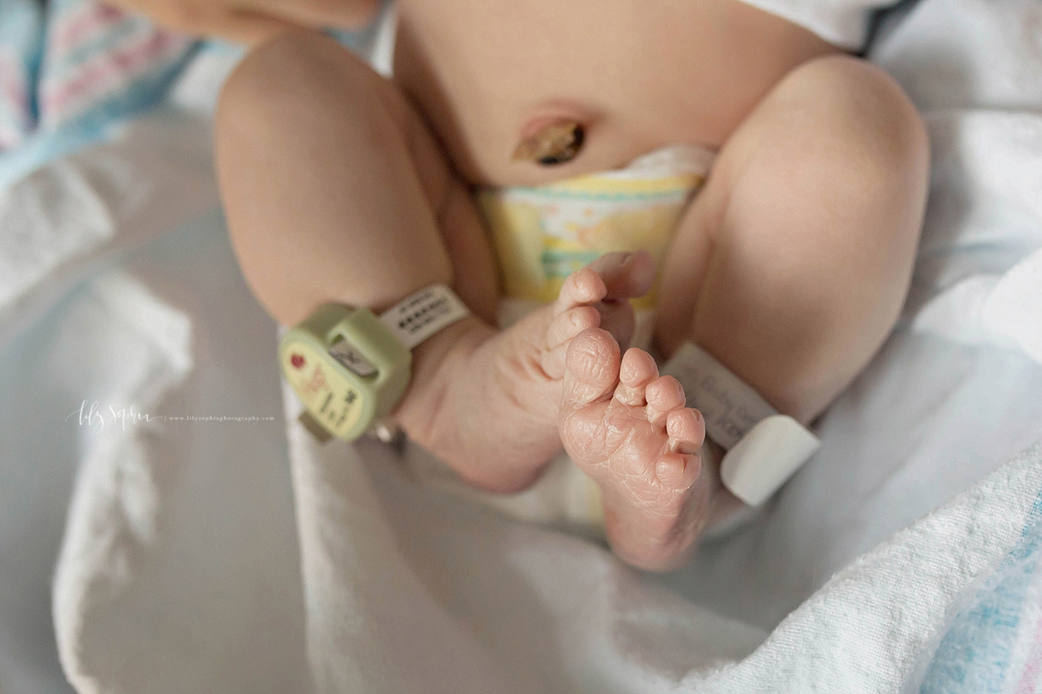 atlanta-georgia-natural-light-newborn-baby-piedmont-hospital-session-lifestyle_0582.jpg