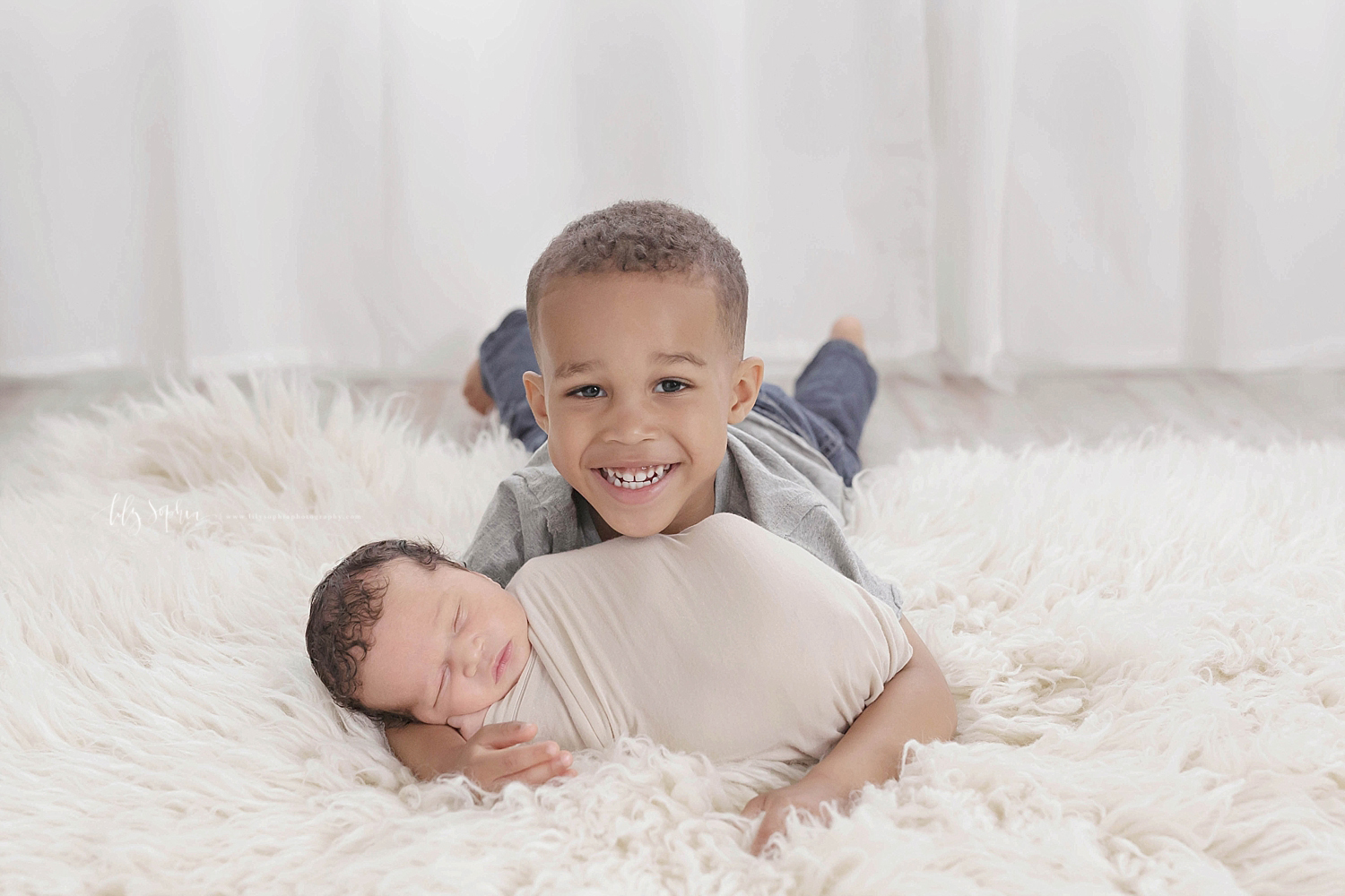 atlanta-georgia-natural-light-newborn-baby-piedmont-hospital-session-lifestyle_0611.jpg