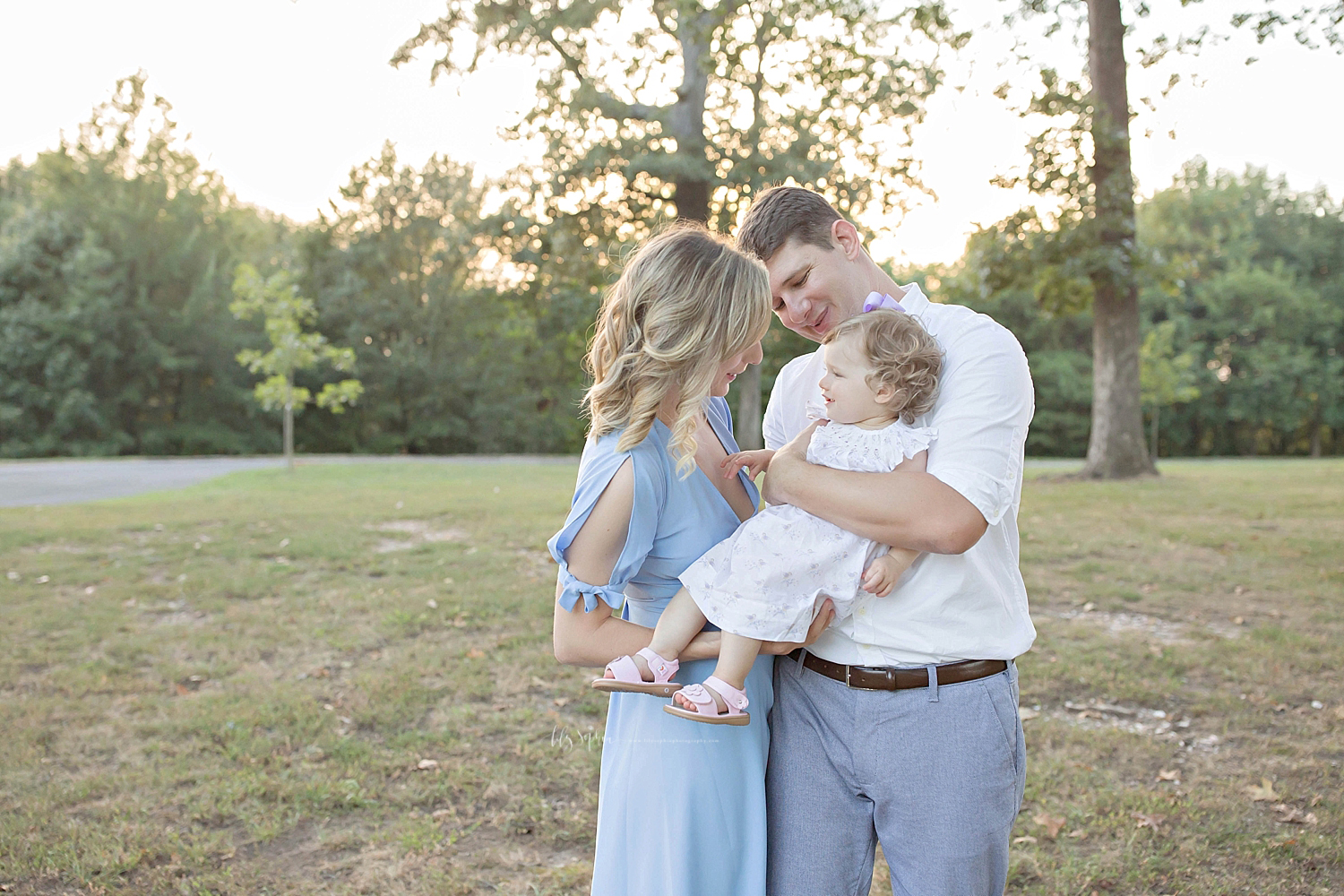 atlanta-georgia-natural-light-studio-grant-park-newborn-family-intimate-lace-indian-photographer-baby-girl_1208.jpg