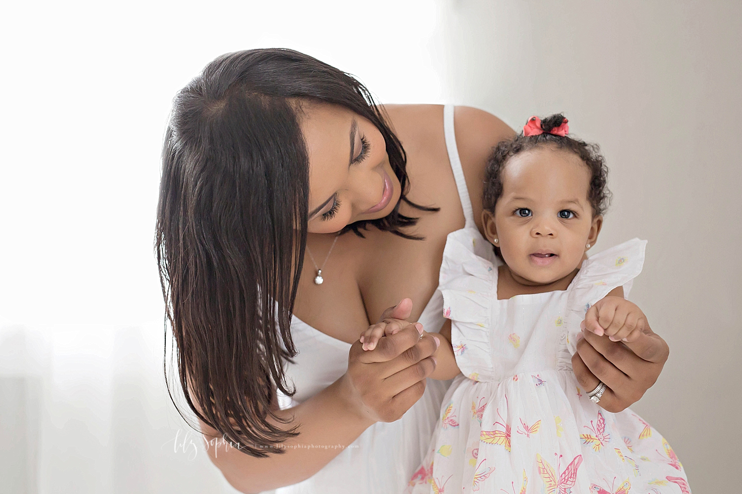 atlanta-georgia-natural-light-studio-grant-park-newborn-family-intimate-lace-indian-photographer-baby-girl_1187.jpg