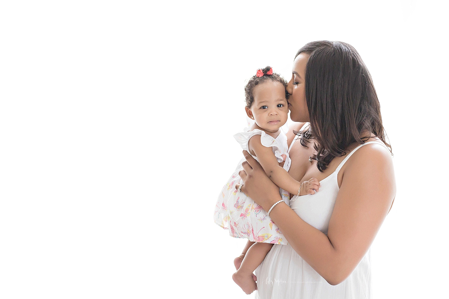 atlanta-georgia-natural-light-studio-grant-park-newborn-family-intimate-lace-indian-photographer-baby-girl_1191.jpg