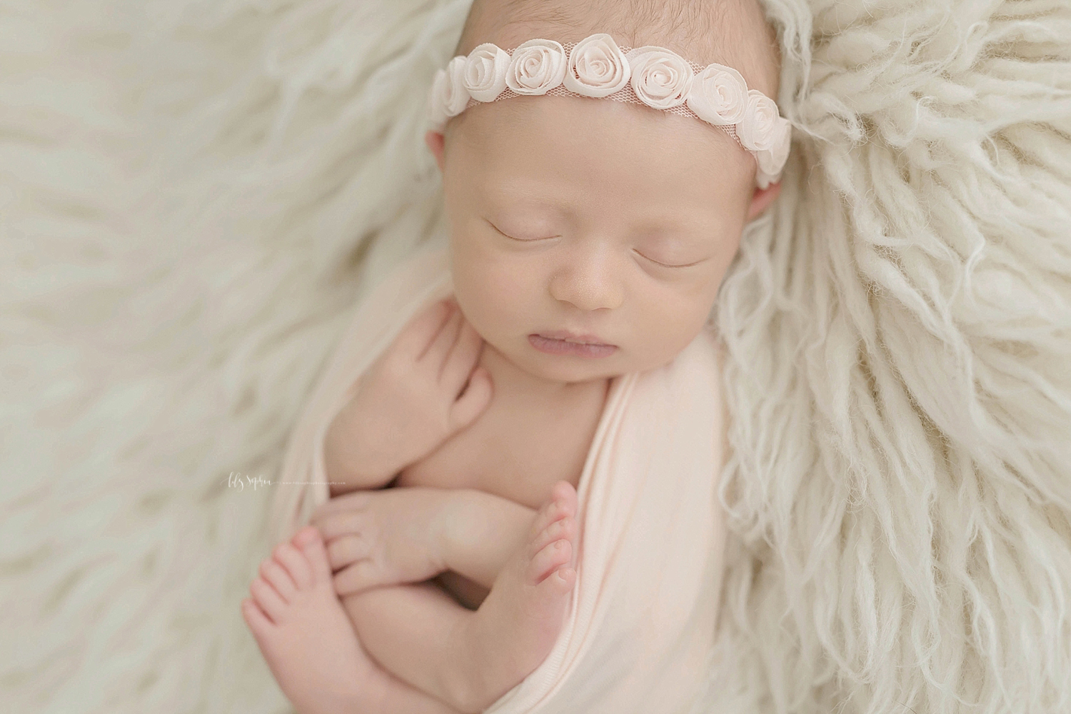 atlanta-georgia-natural-light-studio-grant-park-newborn-family-intimate-lace-indian-photographer-baby-girl_1133.jpg