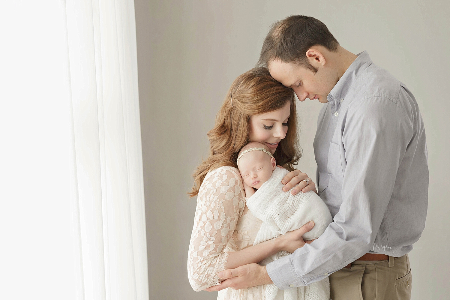 atlanta-georgia-natural-light-studio-grant-park-newborn-family-intimate-lace-indian-photographer-baby-girl_1137.jpg