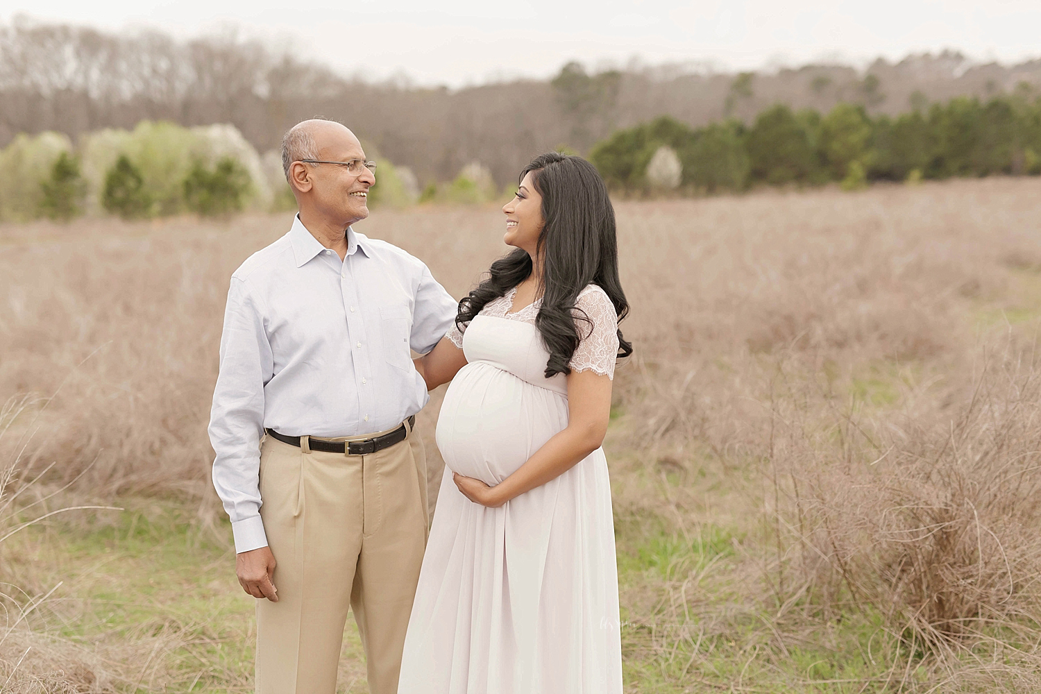 atlanta-georgia-natural-light-studio-grant-park-newborn-baby-girl-photographer-indian-family-sunset-field_1552.jpg