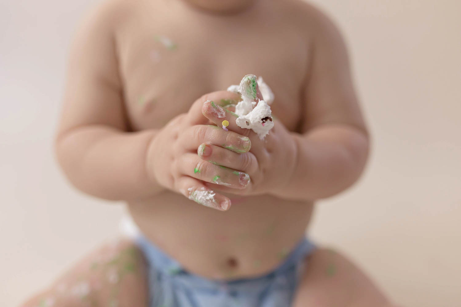 ATLANTA_SMASH_CAKE_FIRST_BIRTHDAY_BABY_PHOTOGRAPHY-8.jpg