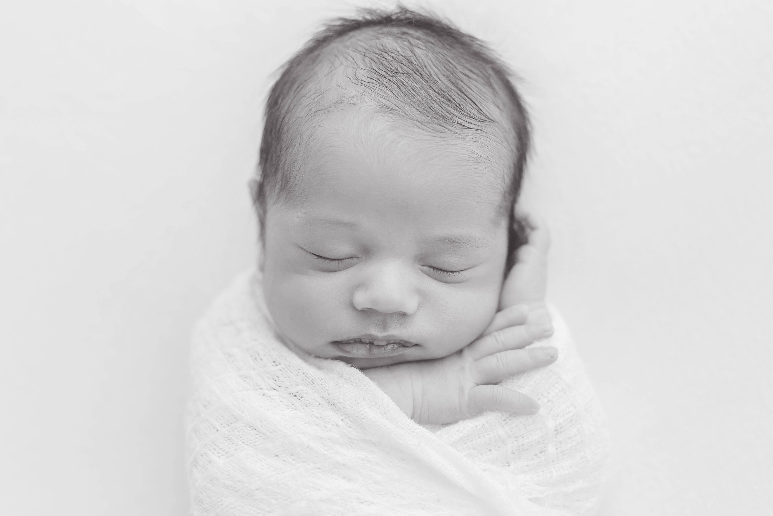 CRUZ_NEWBORN_BW_HIRES-1.jpg