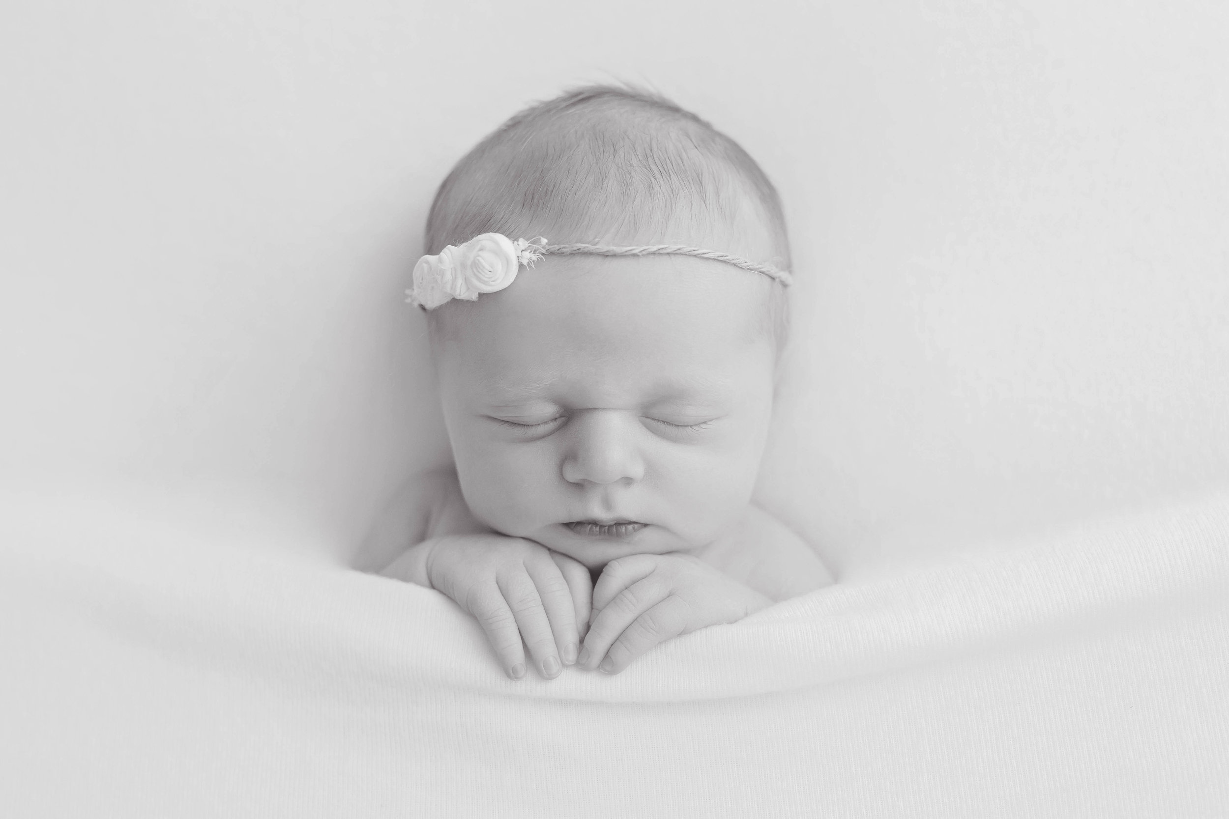 SIMS_NEWBORN_BW_HIRES-25.jpg