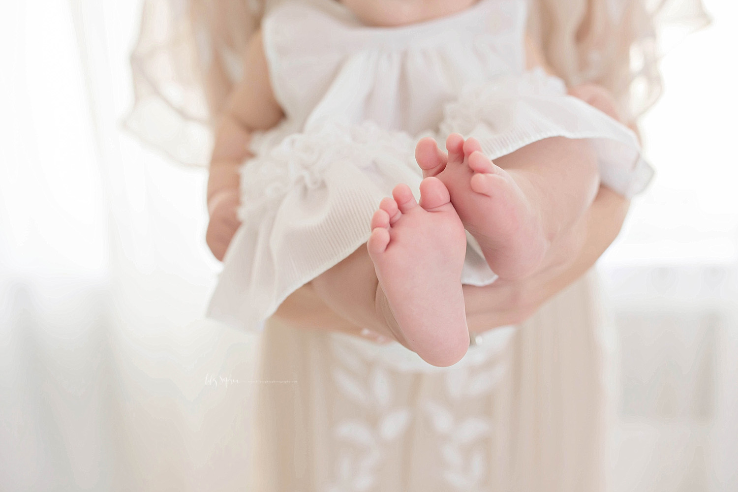  Macro image of little baby girl, toes.&nbsp; 