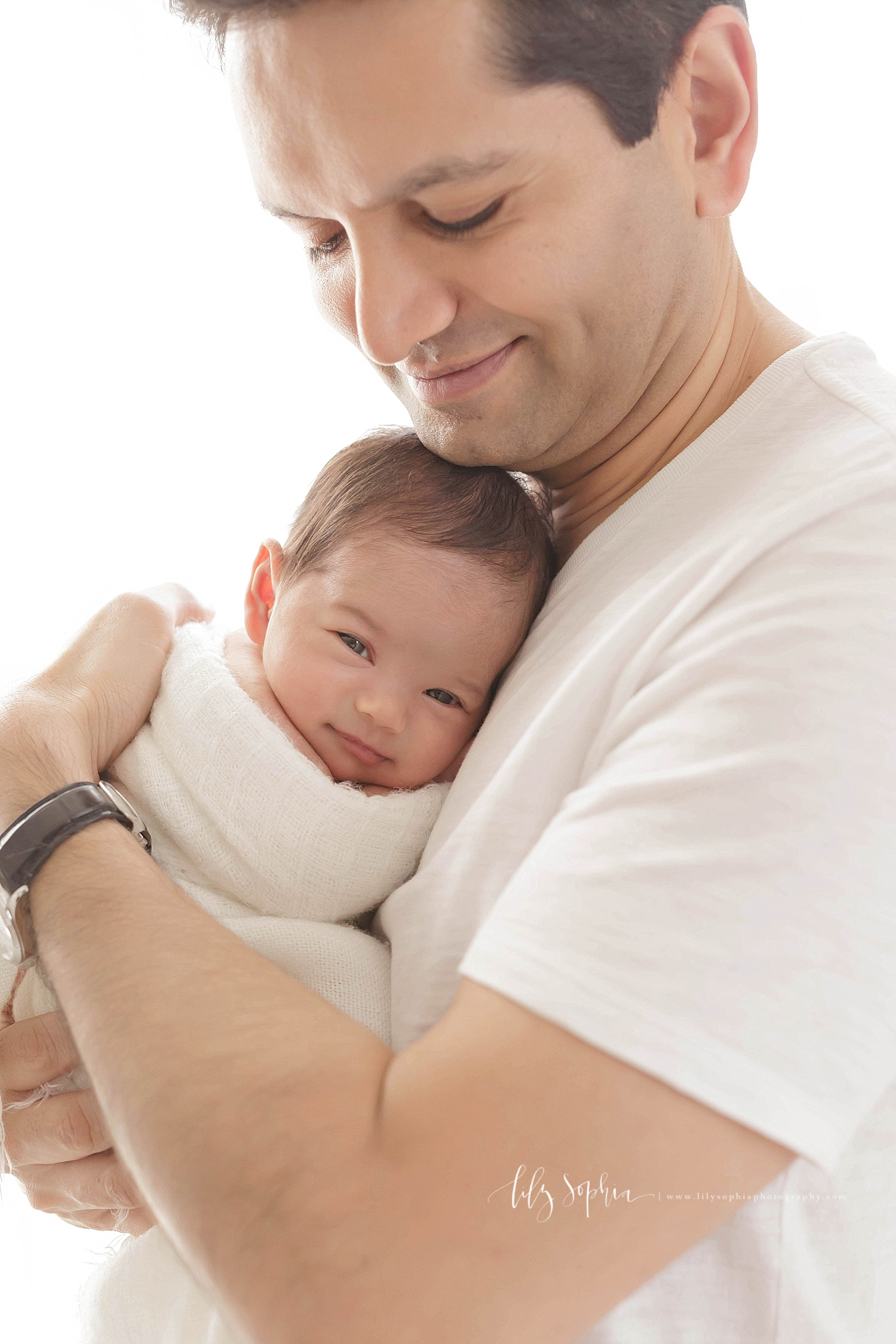 atlanta-georgia-natural-light-studio-grant-park-six-months-baby-girl_2040.jpg