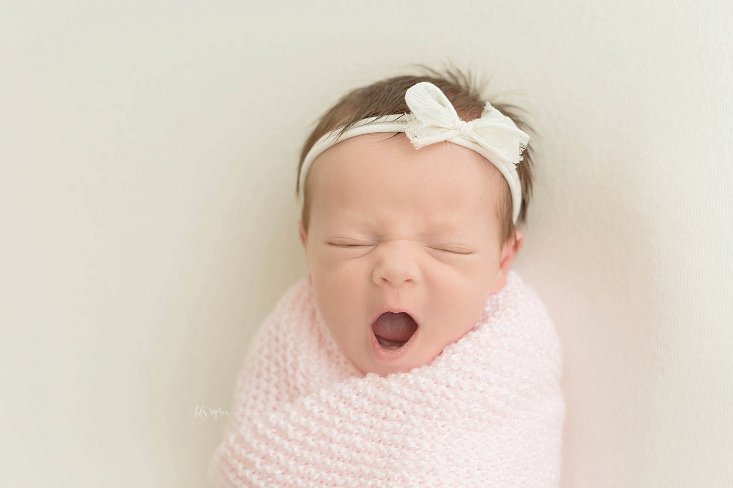 atlanta-georgia-natural-light-studio-grant-park-six-months-baby-girl_1970.jpg