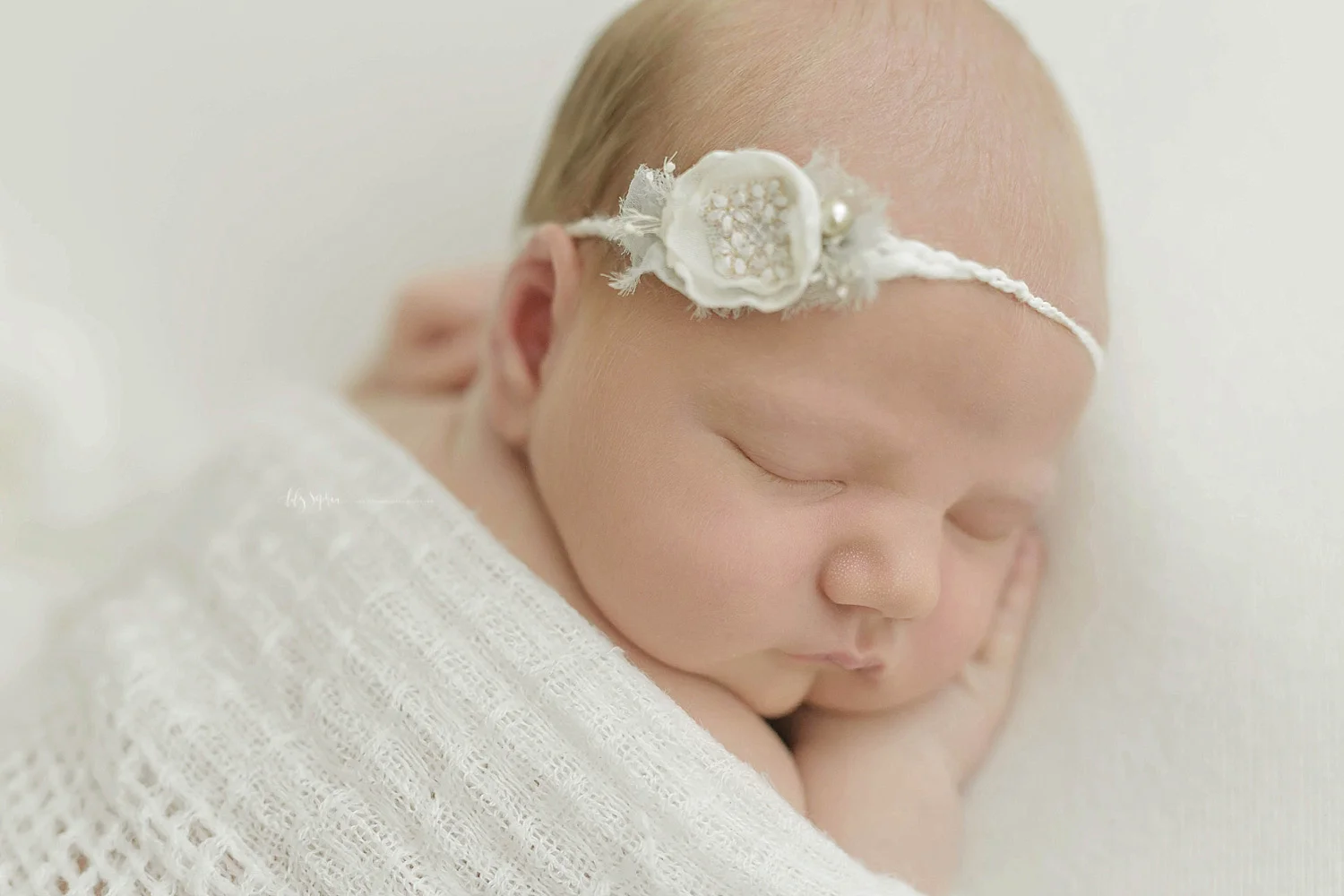 atlanta-georgia-natural-light-studio-grant-park-six-months-baby-girl_1986.jpg