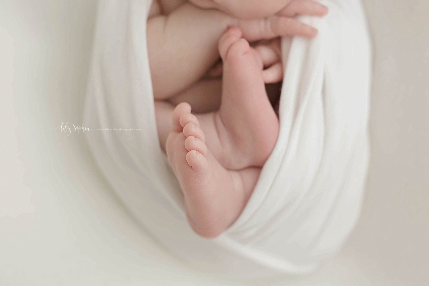 atlanta-georgia-natural-light-studio-grant-park-baby-family-newborn_2366.jpg