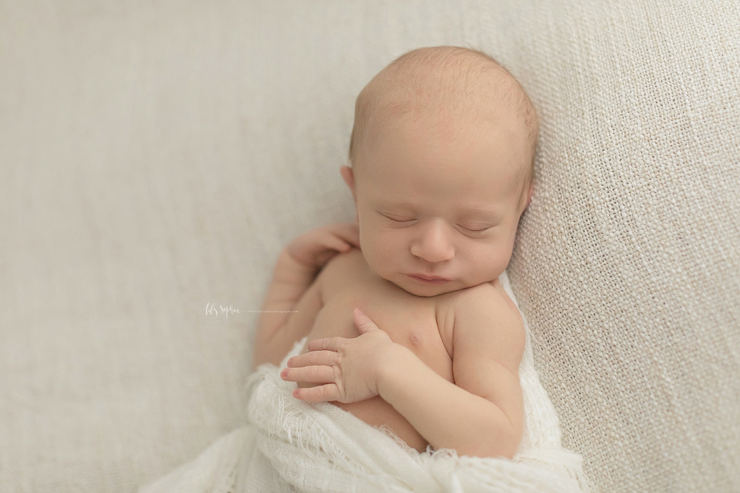 atlanta-georgia-natural-light-studio-intown--newborn-baby-boy-family_2778.jpg