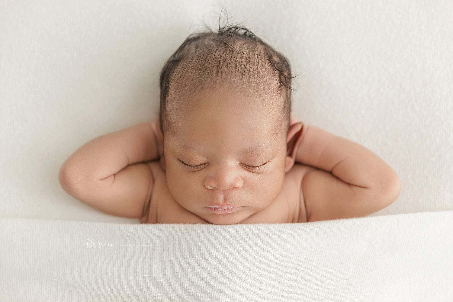 atlanta-georgia-natural-light-studio-intown-newborn-baby-boy-african-american-family_3126.jpg