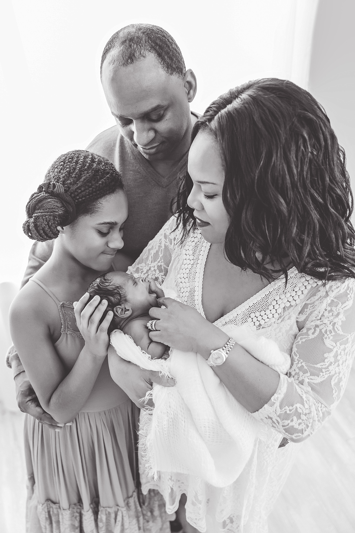 atlanta-georgia-natural-light-studio-intown-preemie-newborn-baby-boy-big-sister-african-american-family_3412.jpg