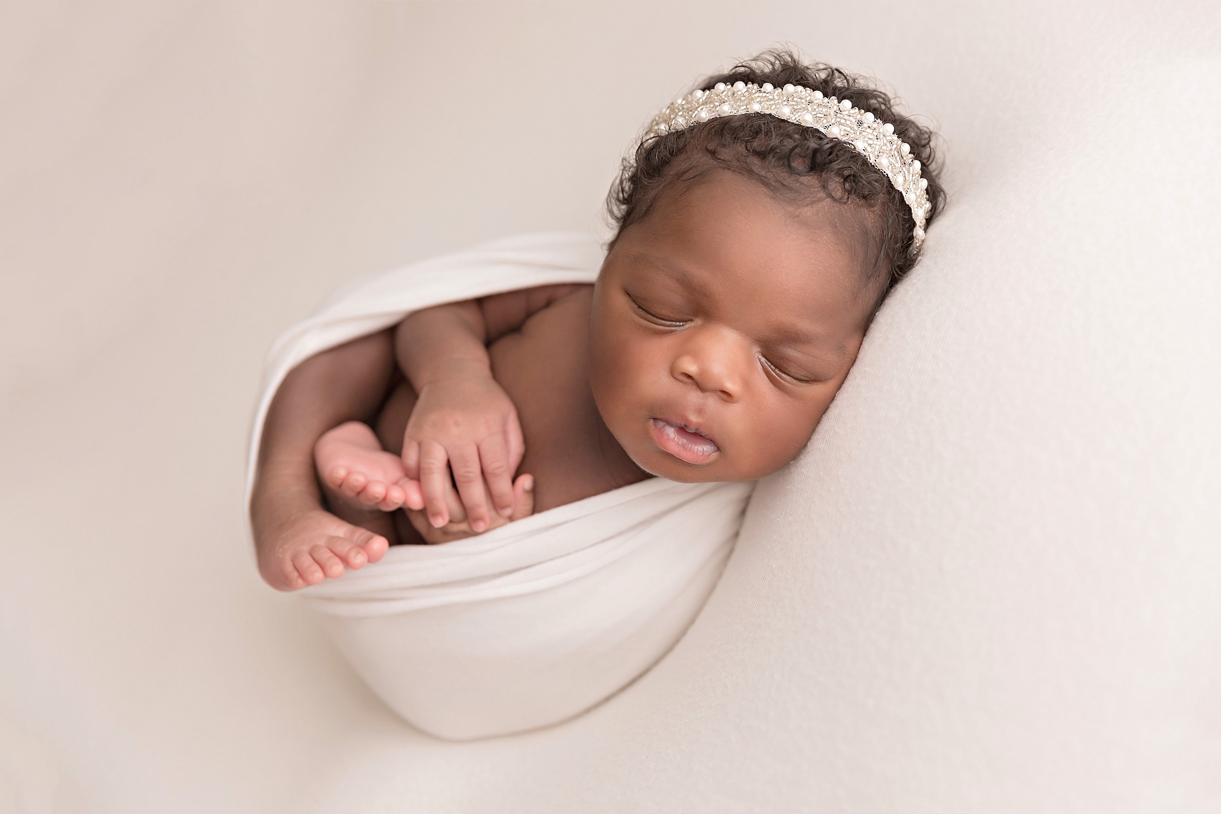 atlanta-buckhead-inman-decatur-lily-sophia-photography-baby-photographer-newborn-portraits-studio-grant-park-intown-african-american-nigerian-family-pregnant-baby-girl_0323.jpg