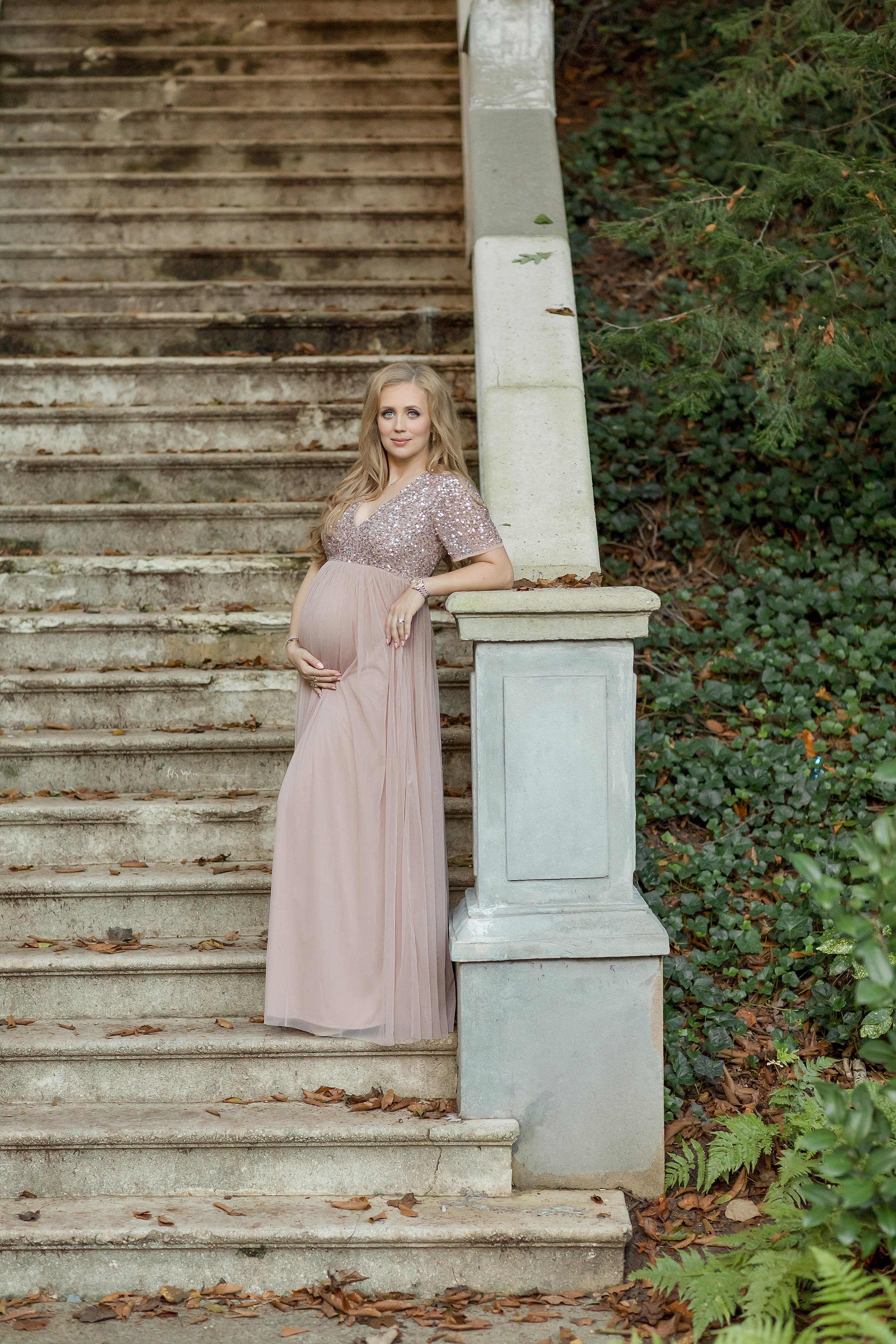 atlanta-buckhead-brookhaven-inman-decatur-lily-sophia-photography-maternity-pregnancy-photographer-portraits-studio-grant-park-intown-couple-russian-expecting-baby-boy-outdoors-gardens-sunset-fall_0662.jpg