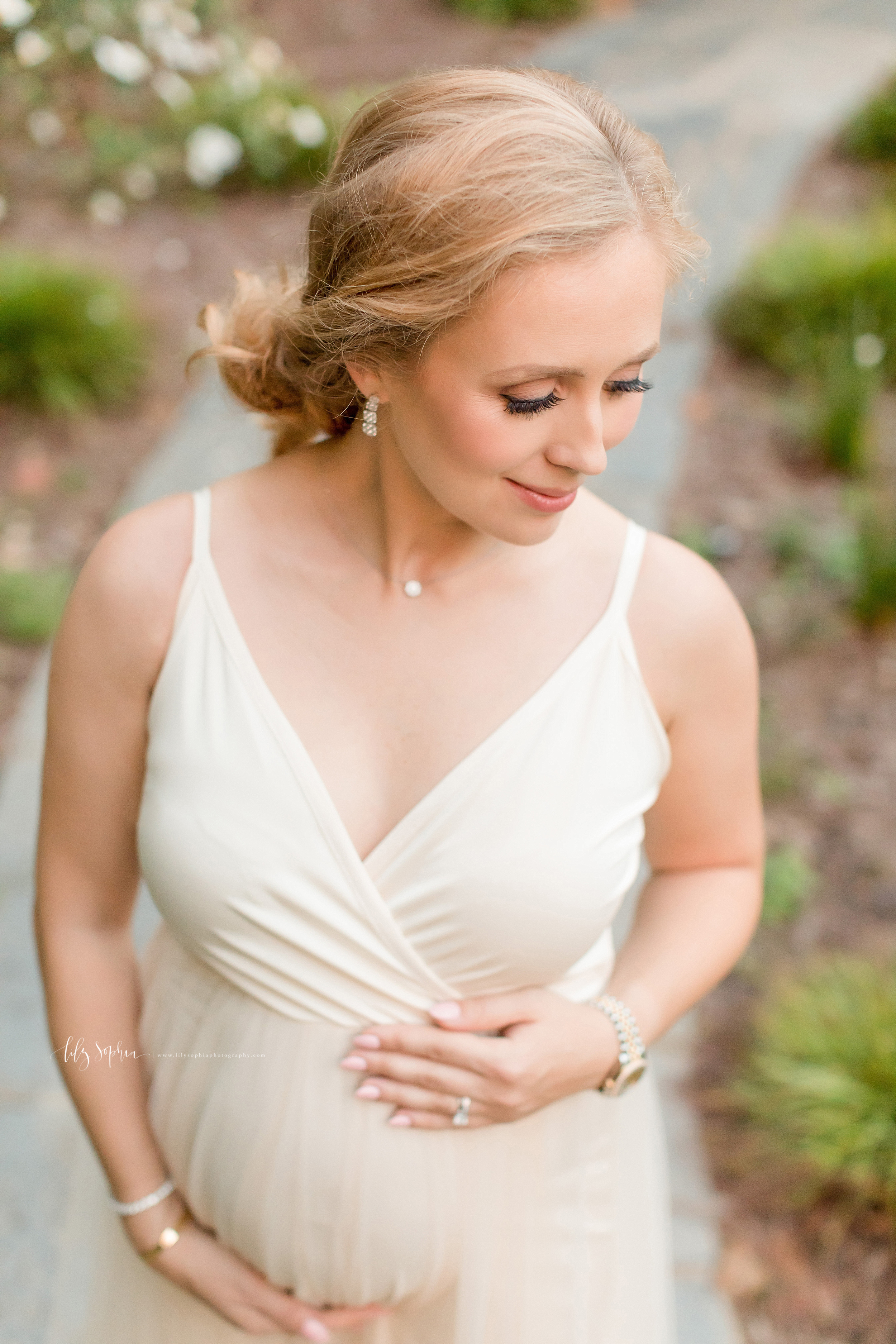 atlanta-buckhead-brookhaven-inman-decatur-lily-sophia-photography-maternity-pregnancy-photographer-portraits-studio-grant-park-intown-couple-russian-expecting-baby-boy-outdoors-gardens-sunset-fall_0674.jpg