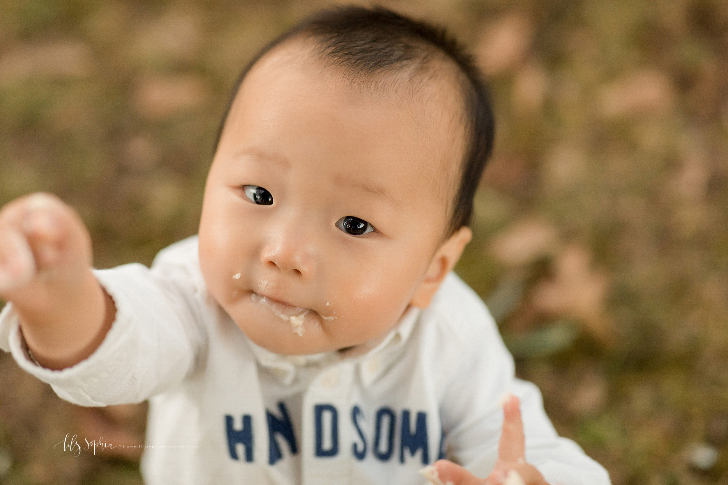 atlanta-buckhead-brookhaven-decatur-lily-sophia-photography--photographer-portraits-grant-park-intown-park-sunset-first-birthday-cake-smash-one-year-old-outdoors-cool-asian-american-family_0099.jpg