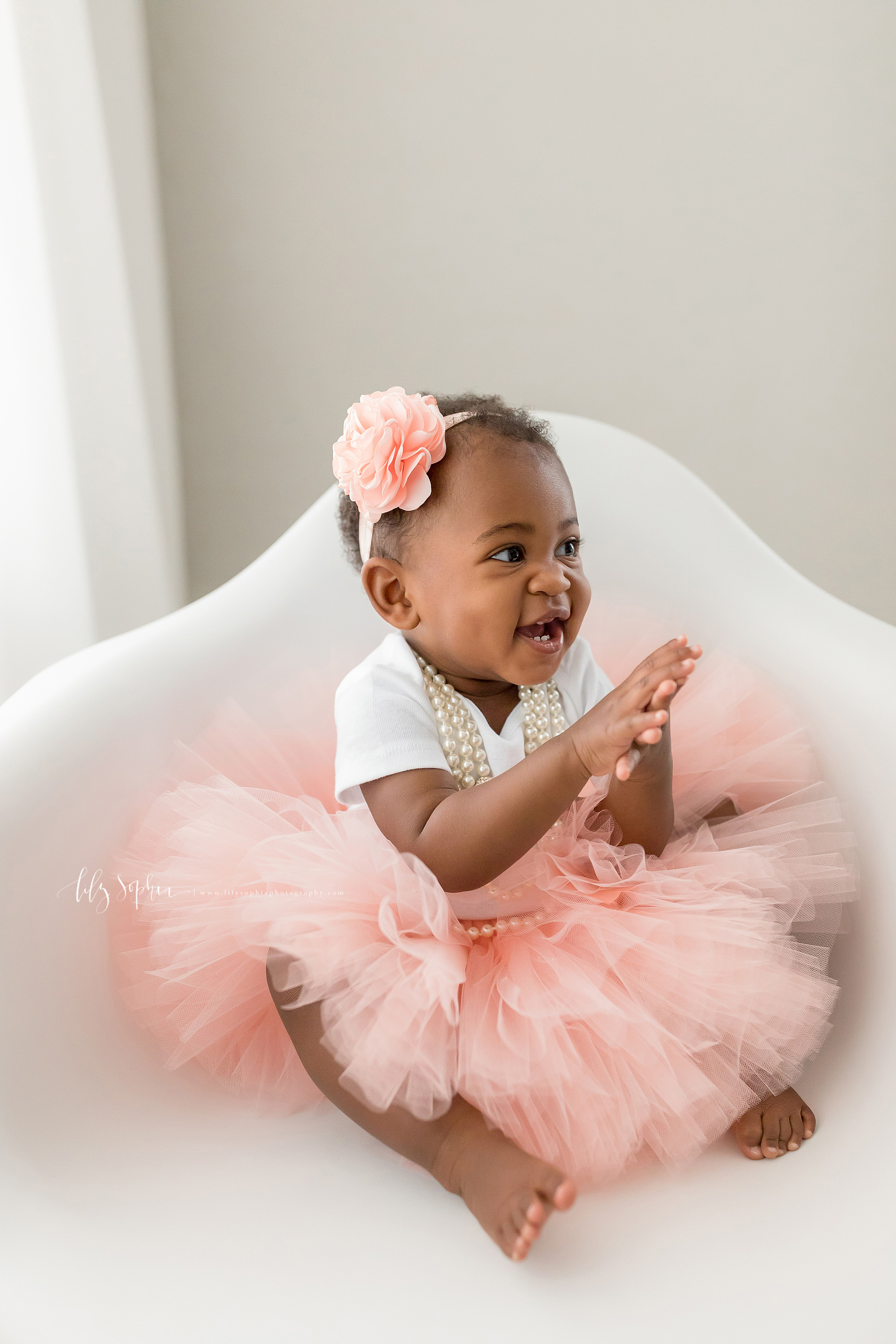 atlanta-smyrna-brookhaven-decatur-lily-sophia-photography-photographer-portraits-grant-park-intown-first-birthday-cake-smash-one-year-old-toddler-baby-girl_0013.jpg