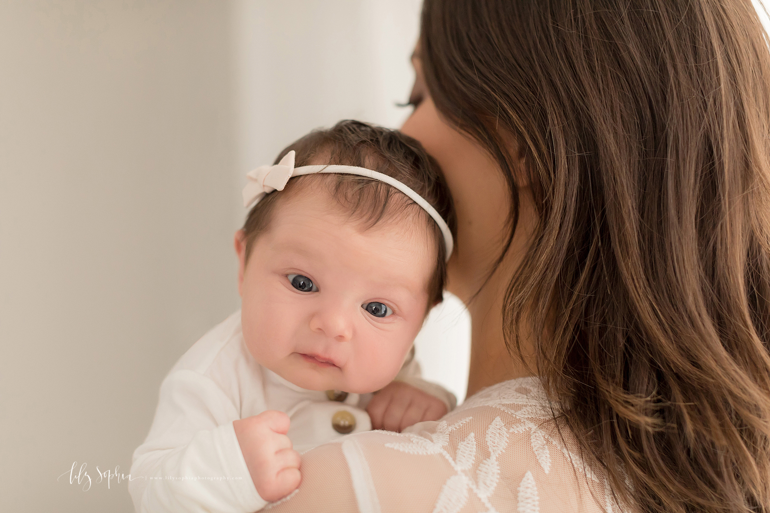 atlanta-buckhead-brookhaven-decatur-lily-sophia-photography-photographer-portraits-grant-park-intown-kirkwood-family-newborn-baby-girl-family-1.jpg