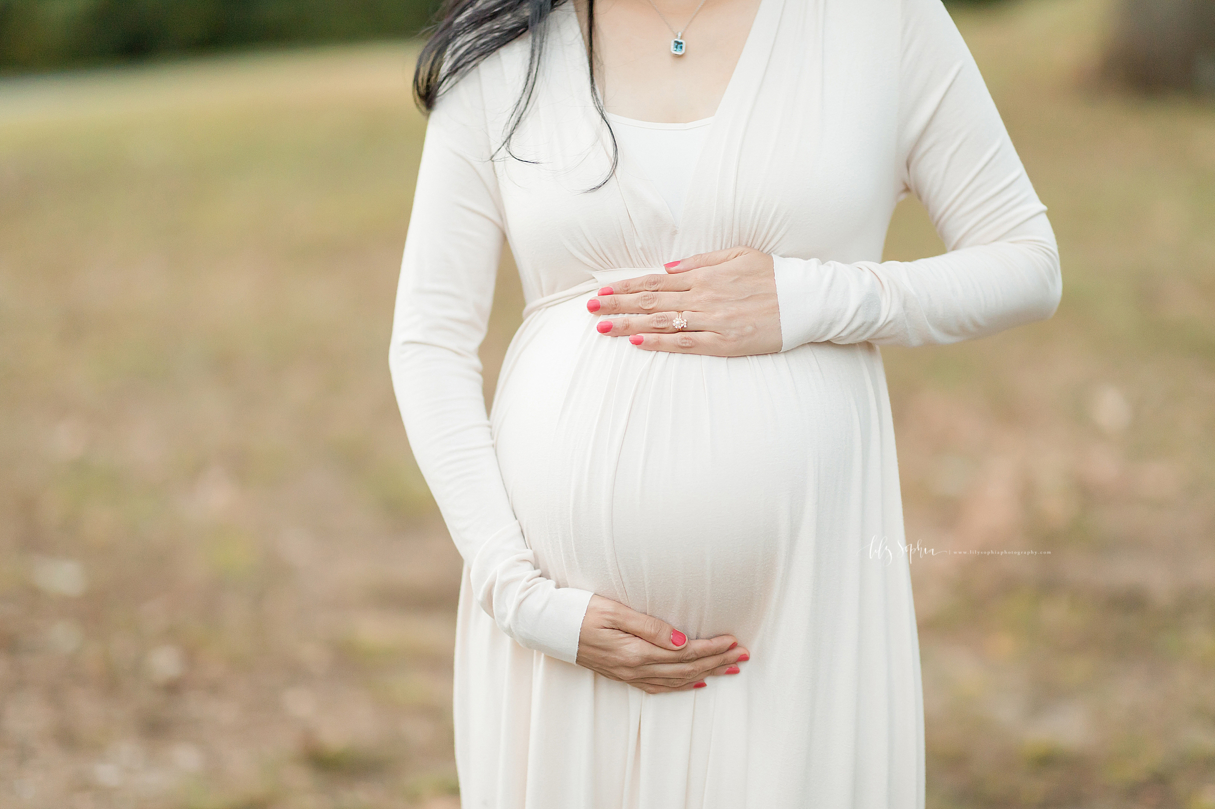 atlanta-midtown-lawrenceville-decatur-lily-sophia-photography-photographer-indian-couple-maternity-photos-expecting-baby-girl_0200.jpg