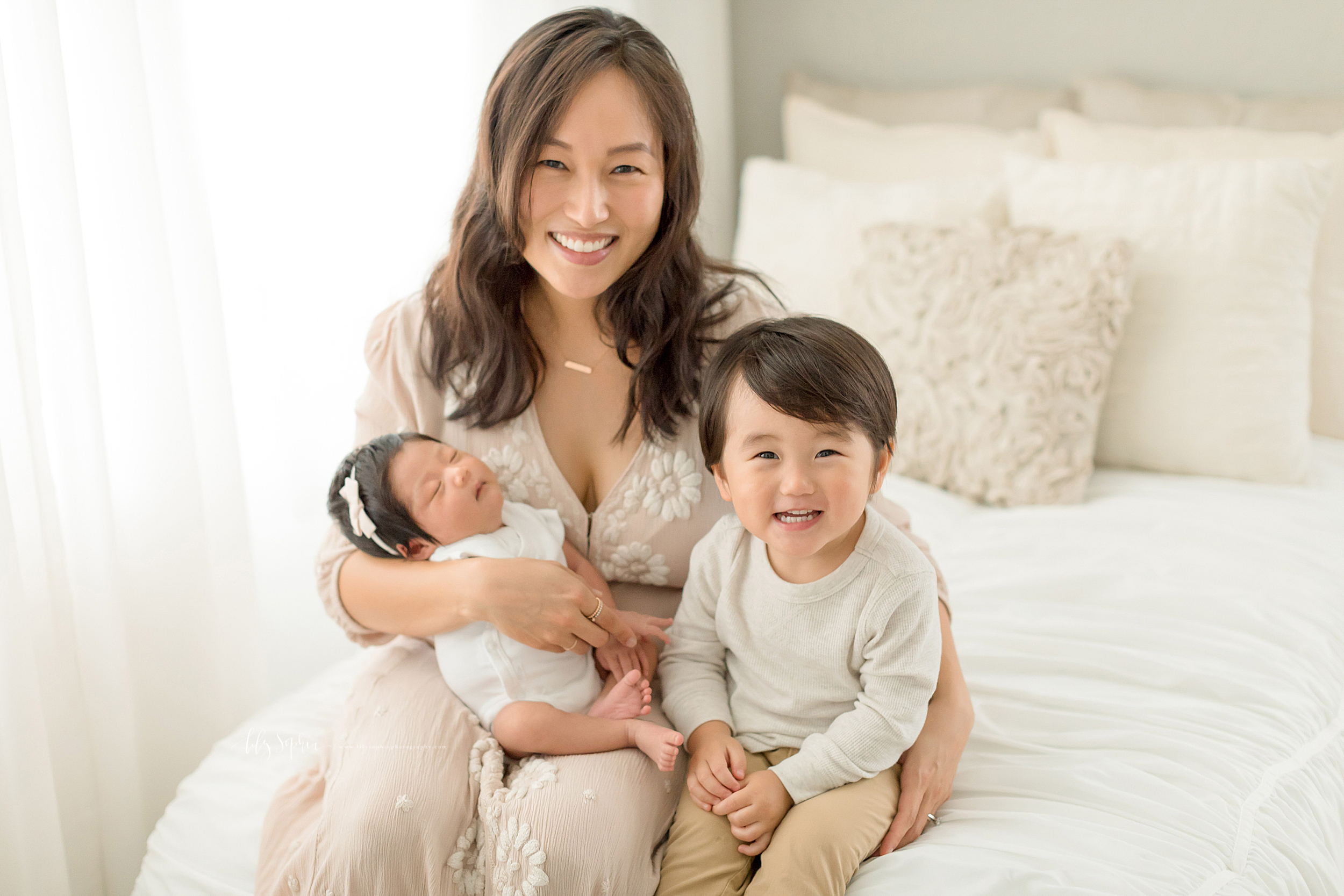 atlanta-midtown-marietta-decatur-lily-sophia-photography-korean-family-photographer-natural-light-studio-newborn-baby-girl-photos_0228.jpg