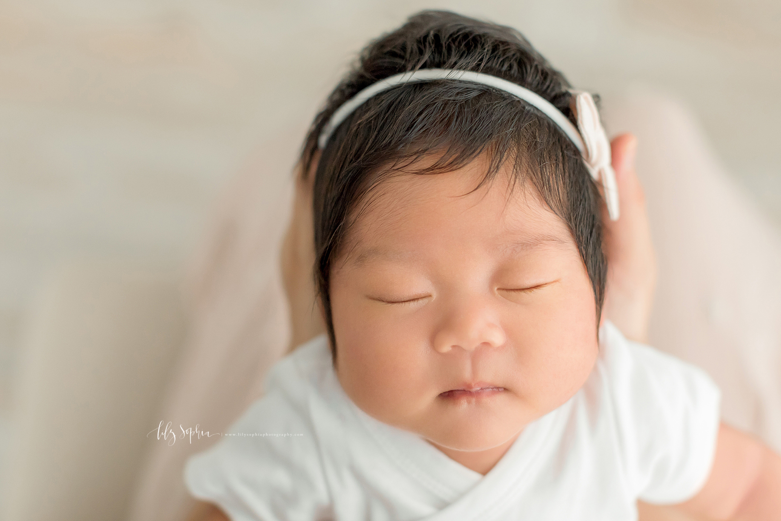 atlanta-midtown-marietta-decatur-lily-sophia-photography-korean-family-photographer-natural-light-studio-newborn-baby-girl-photos_0259.jpg