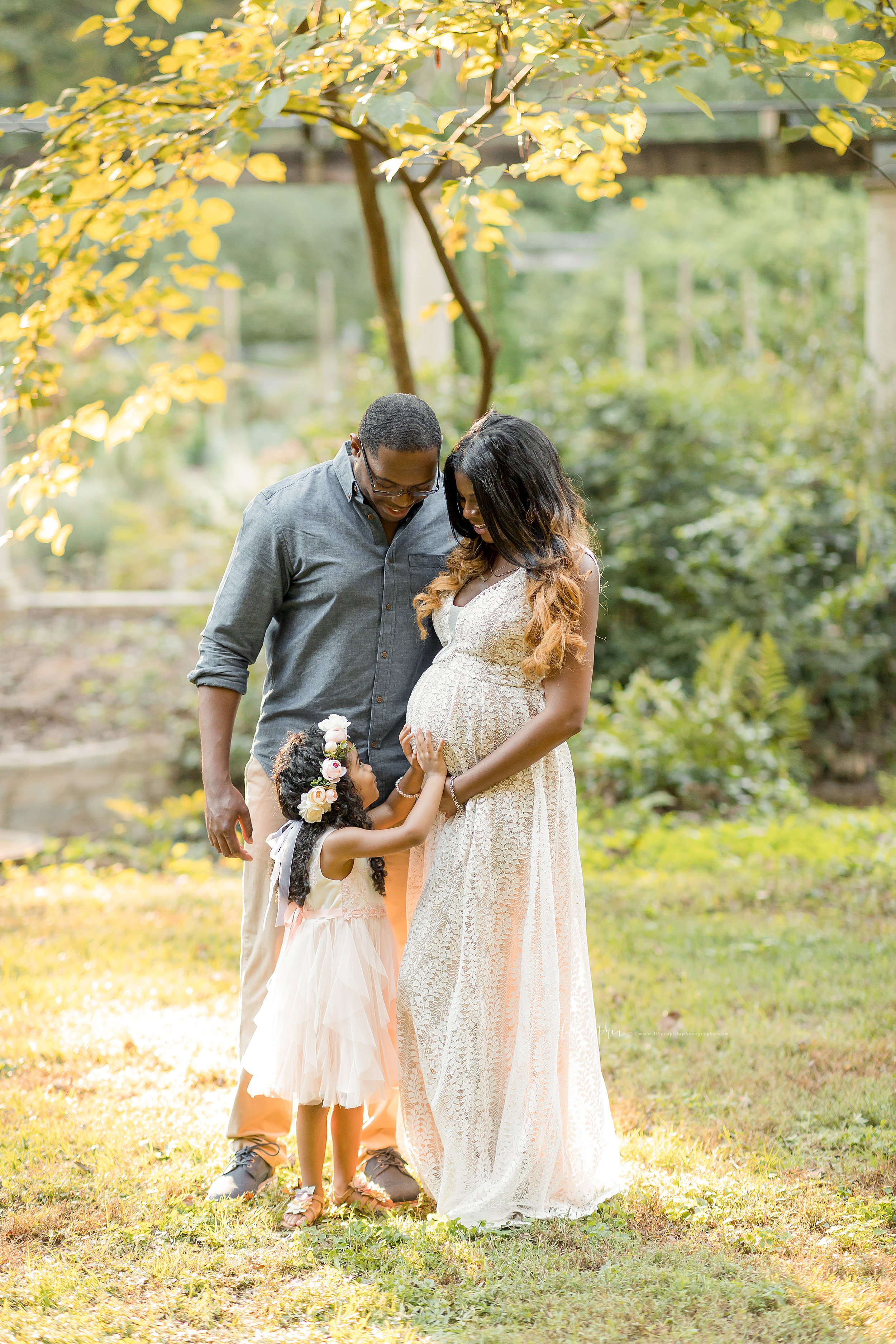 atlanta-midtown-lawrenceville-decatur-lily-sophia-photography-family-photographer-natural-light-garden-maternity-family-photos-big-sister_0262.jpg