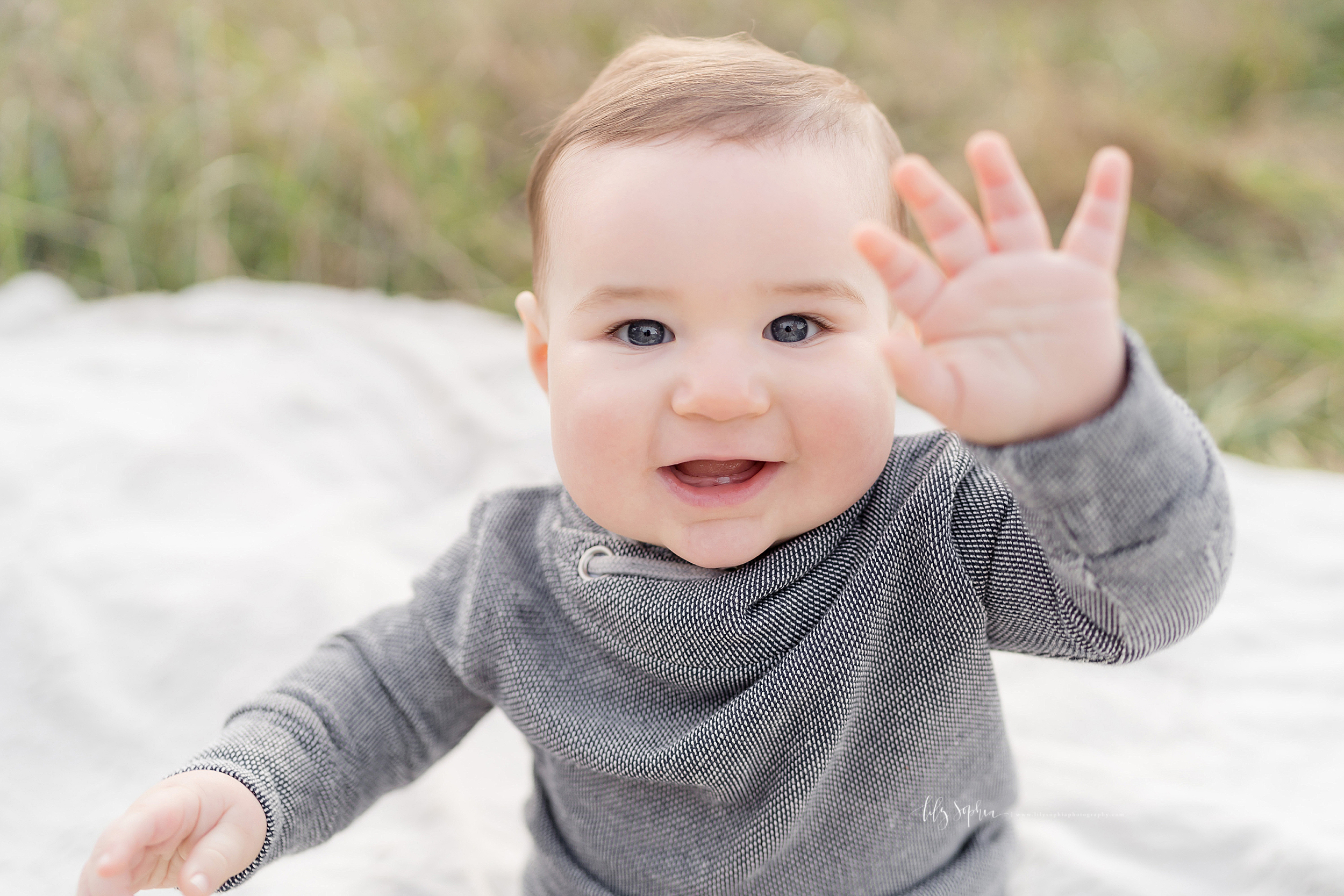 atlanta-midtown-west-end-decatur-lily-sophia-photography-family-photographer-eight-month-baby-boy-sunset-outdoor-field-family-photos_0347.jpg