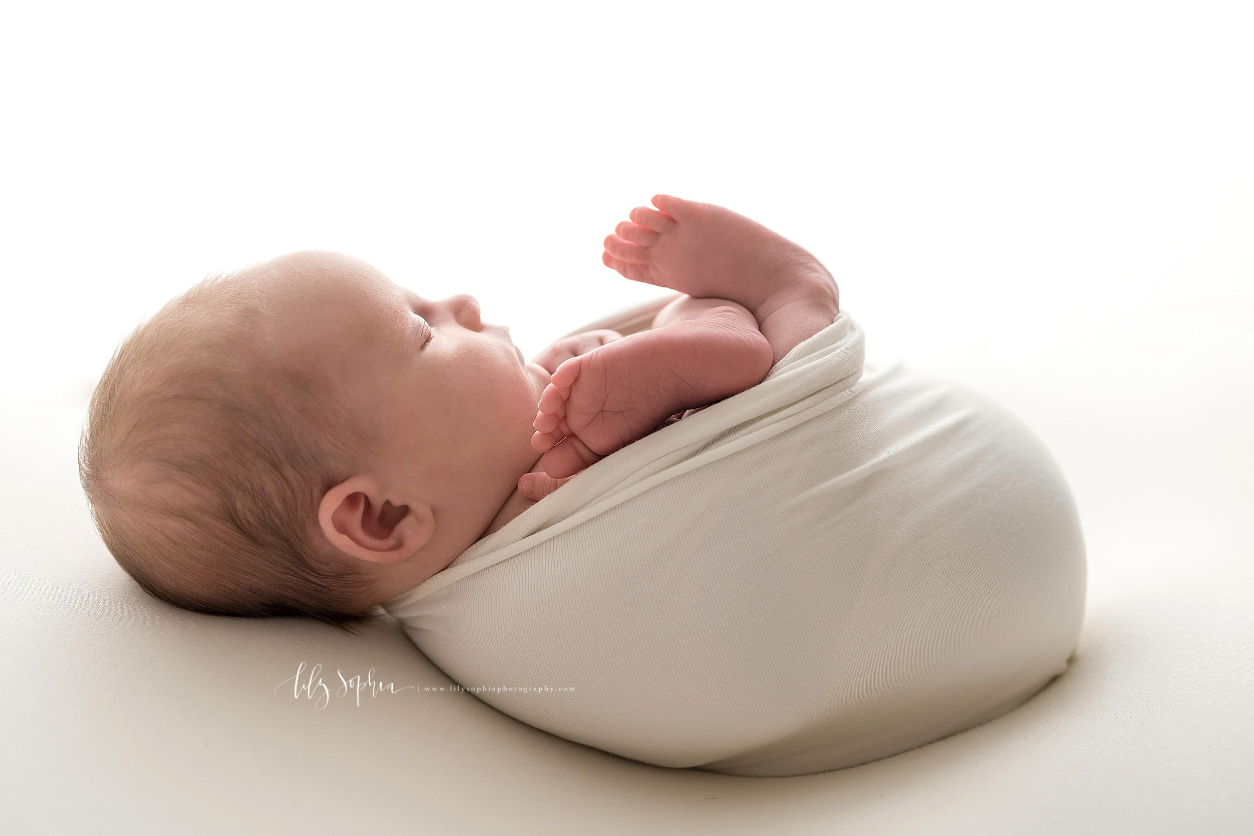 atlanta-west-end-sandy-springs-buckhead-virginia-highlands-west-end-decatur-lily-sophia-photography-studio-newborn-baby-girl-family-pictures_0992.jpg