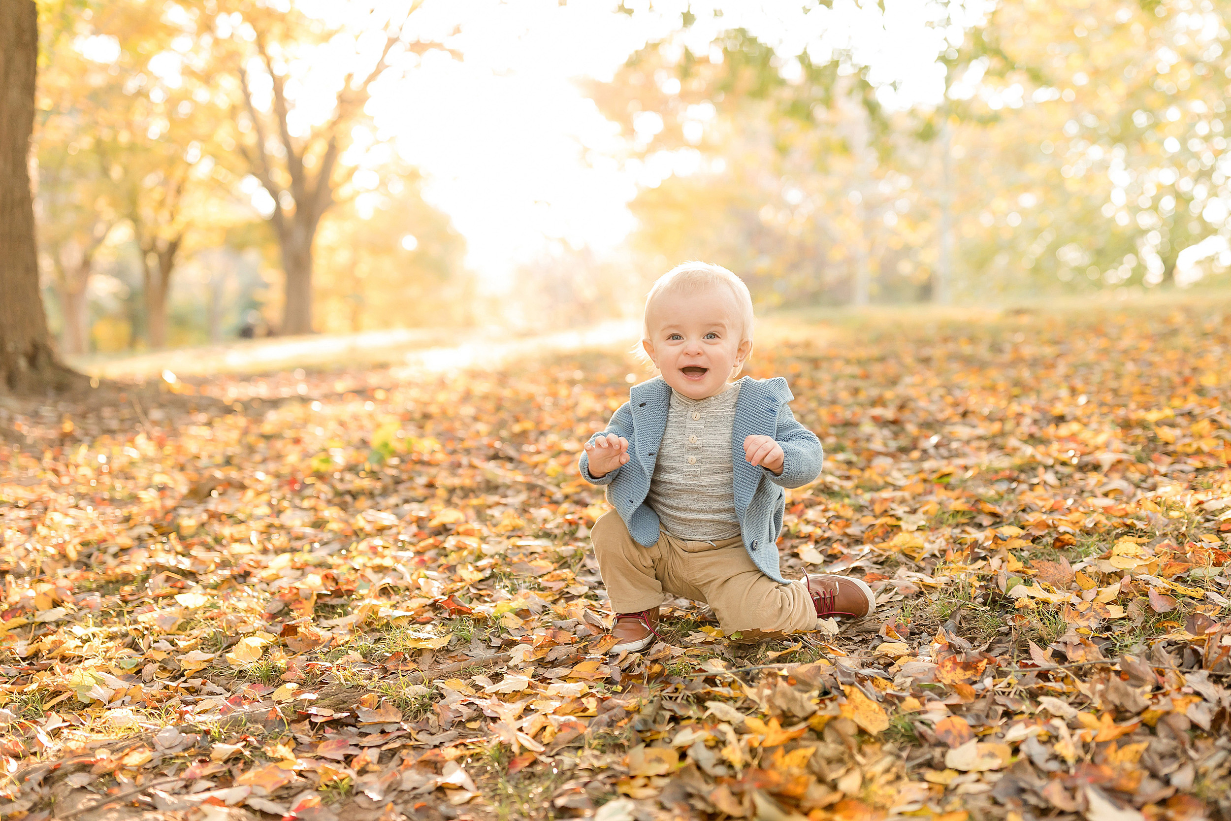 atlanta-brookhaven-decatur-sandy-springs-buckhead-virginia-highlands-west-end-decatur-lily-sophia-photography-ukraine-family-one-year-old-first-birthday-baby-boy-outdoor-fall-cake-smash_1533.jpg