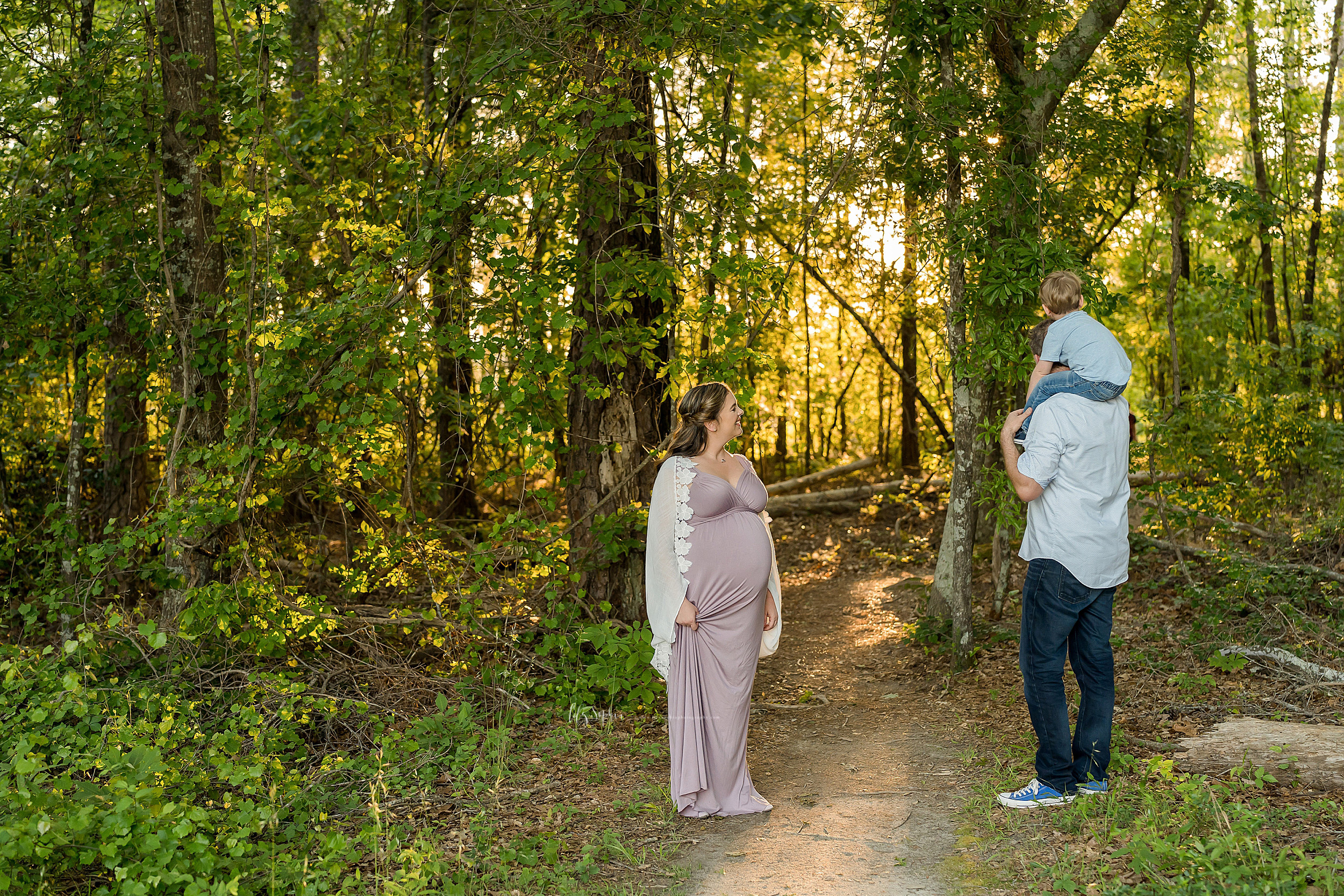atlanta-brookhaven-decatur-candler-park-sandy-springs-buckhead-virginia-highlands-west-end-decatur-lily-sophia-photography-family-big-brother-expecting-newborn-baby-girl-couples-family-maternity-outdoor-session_1594.jpg