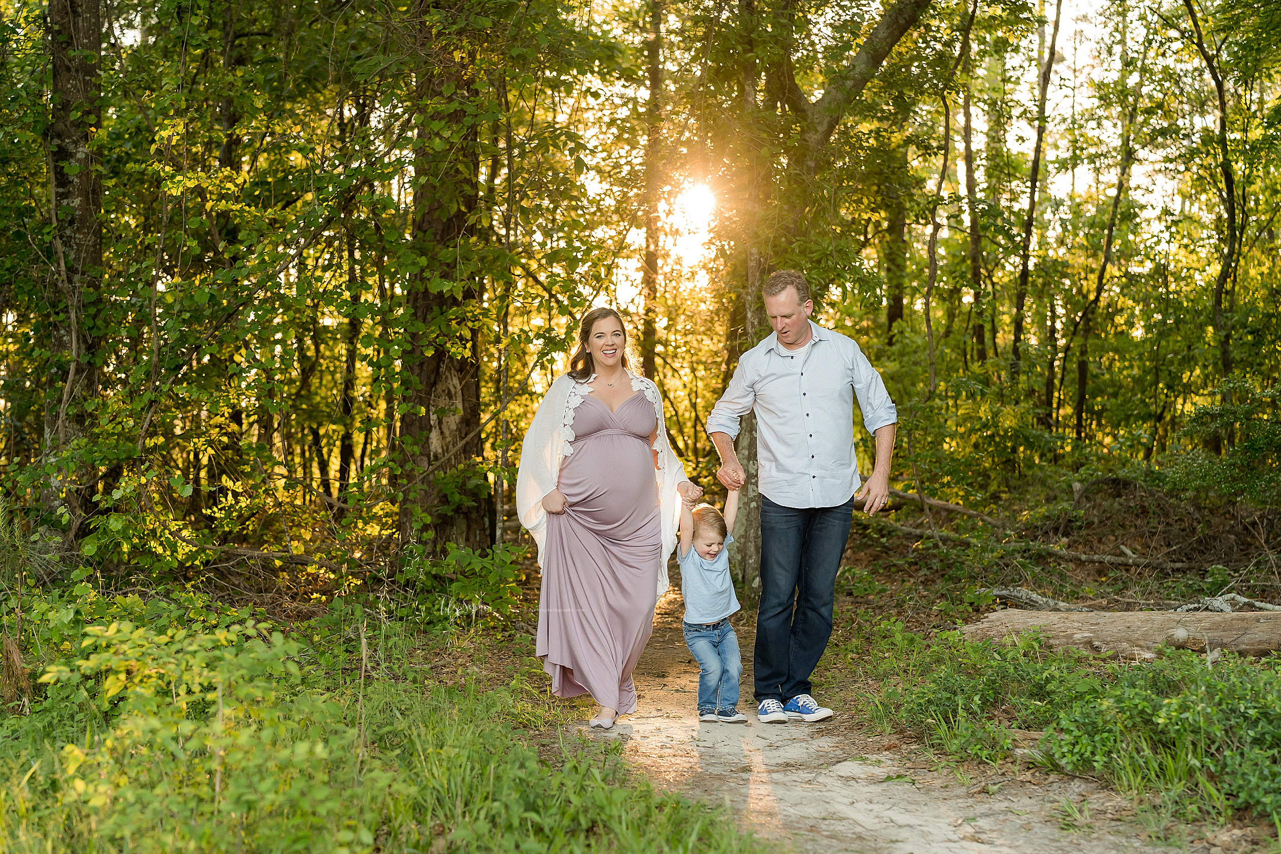 atlanta-brookhaven-decatur-candler-park-sandy-springs-buckhead-virginia-highlands-west-end-decatur-lily-sophia-photography-family-big-brother-expecting-newborn-baby-girl-couples-family-maternity-outdoor-session_1595.jpg