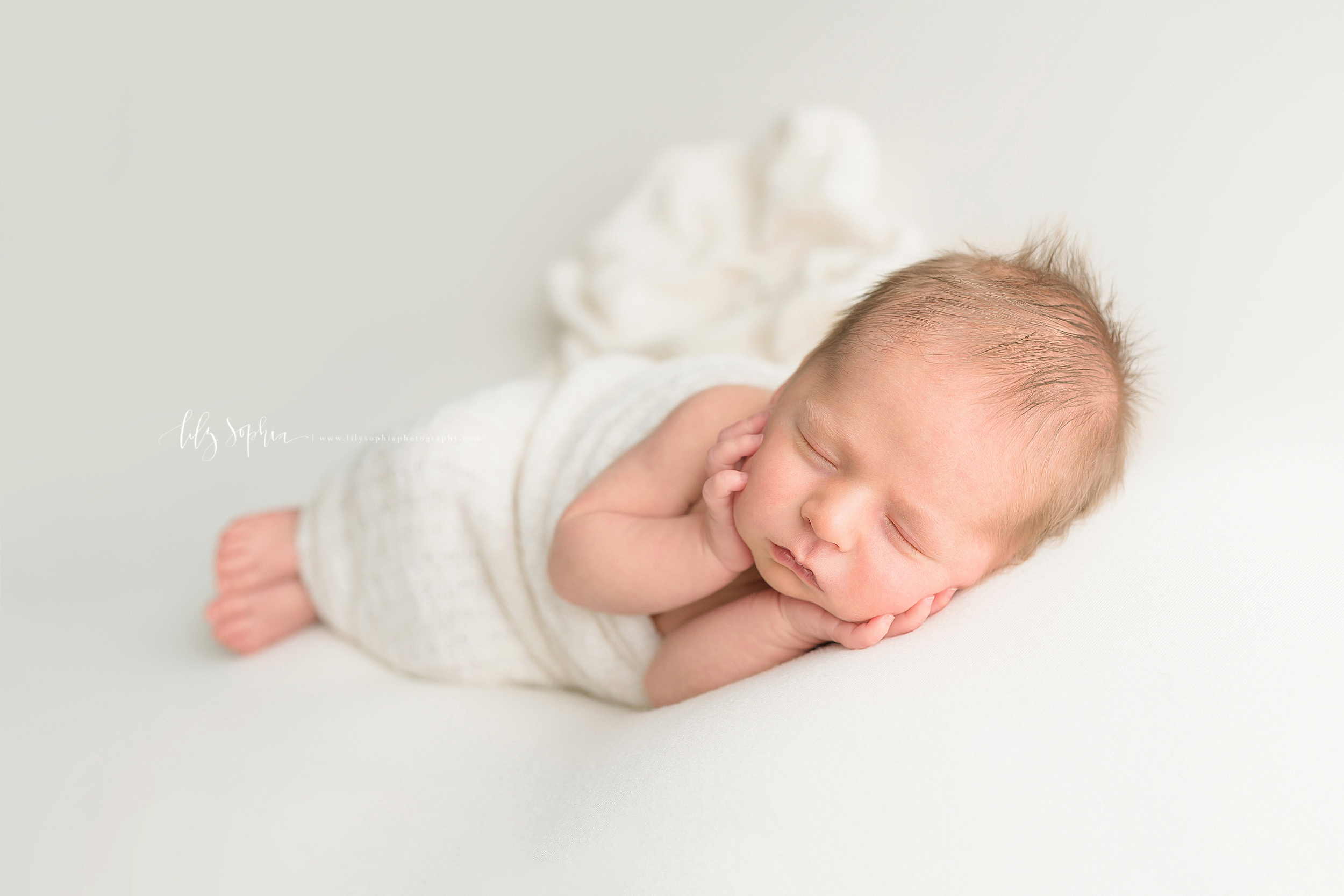 atlanta-decatur-candler-park-sandy-springs-buckhead-virginia-highlands-west-end-decatur-lily-sophia-newborn-baby-boy-big-brother-family-session_1922.jpg