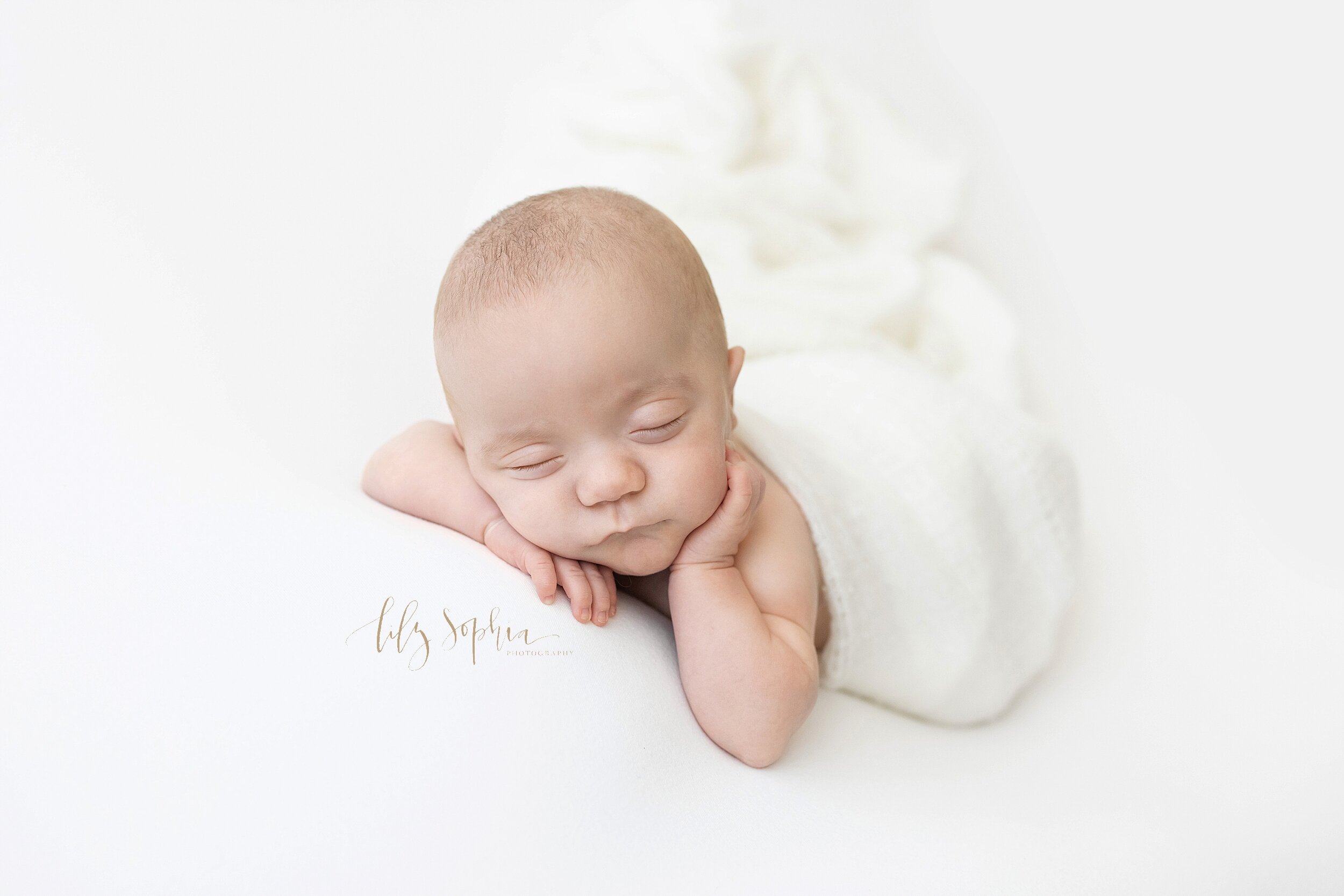 intown-east-atlanta-village-vinings-marietta-ponce-city-market-natural-light-studio-family-newborn-baby-boy-identical-twins_7575.jpg